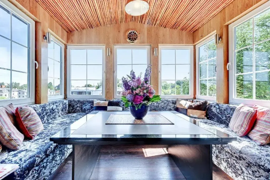 Four-Bedroom Apartment with One Bathroom in Mała Anglia - Boutique Apartments & SPA Four-Bedroom Apartment with One Bathroom in Mała Anglia - Boutique Apartments & SPA