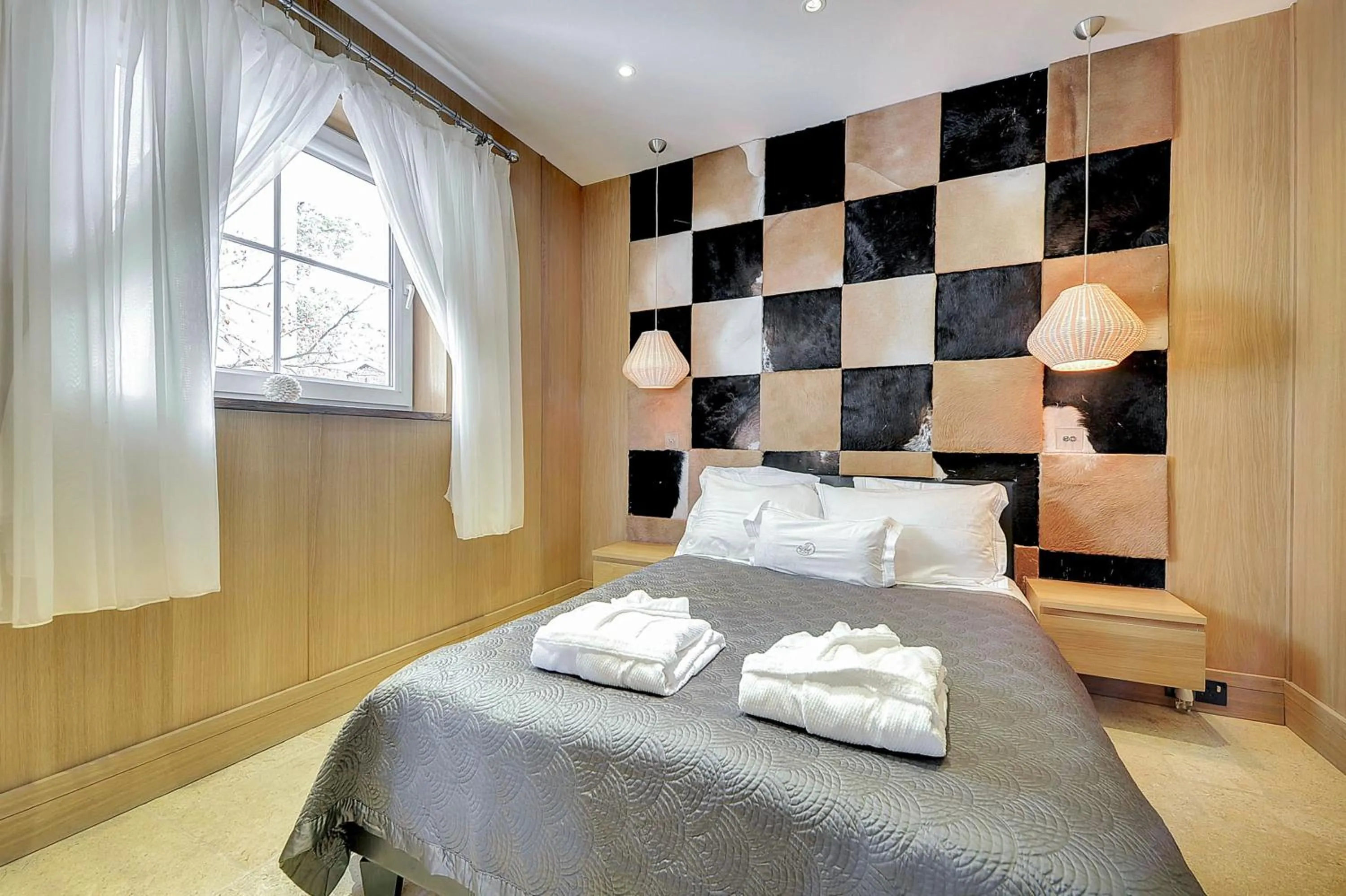 Day, Bed in Mała Anglia - Boutique Apartments & SPA