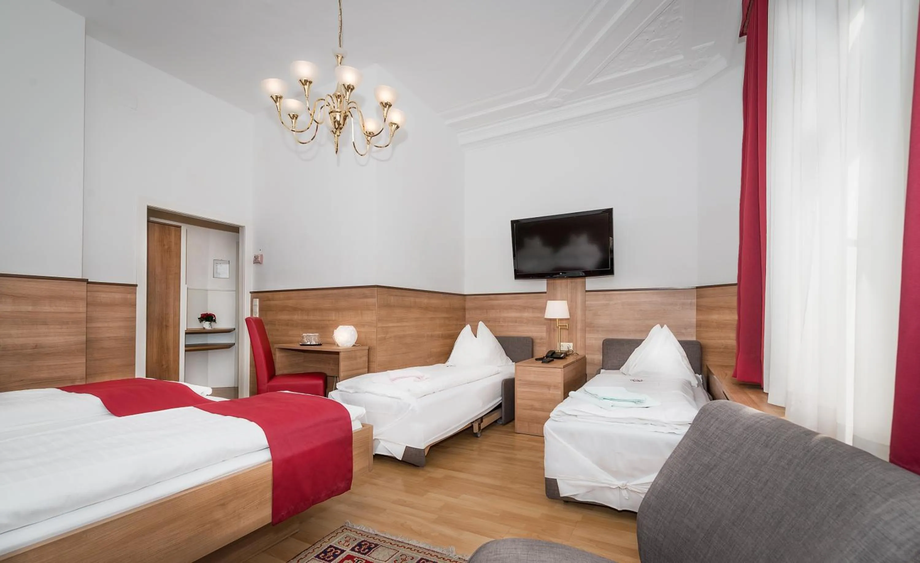 Bedroom, Bed in Pension Neuer Markt