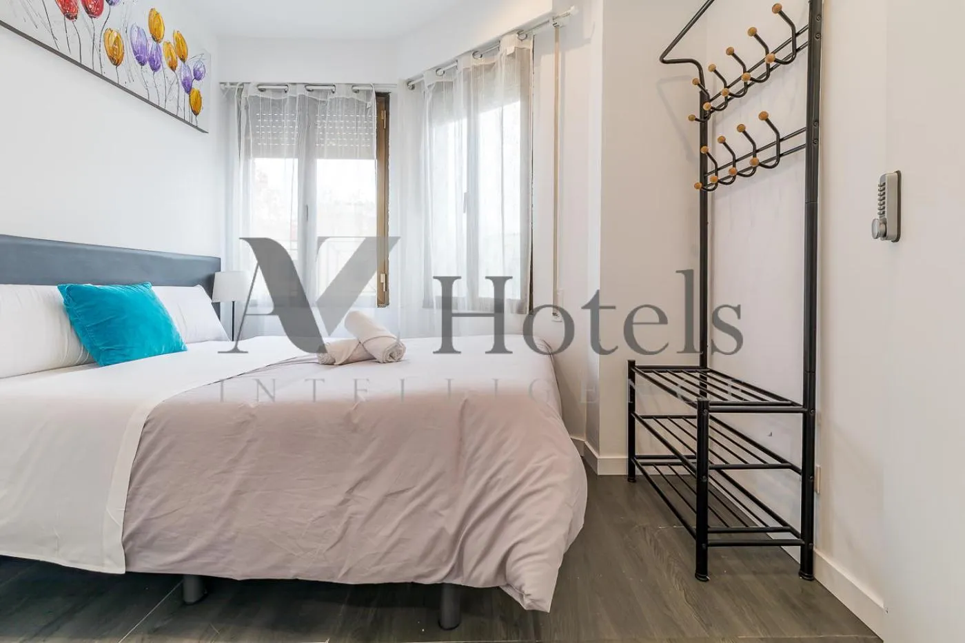 Photo of the whole room, Bed in AYZ Ulises - Auto check-in property