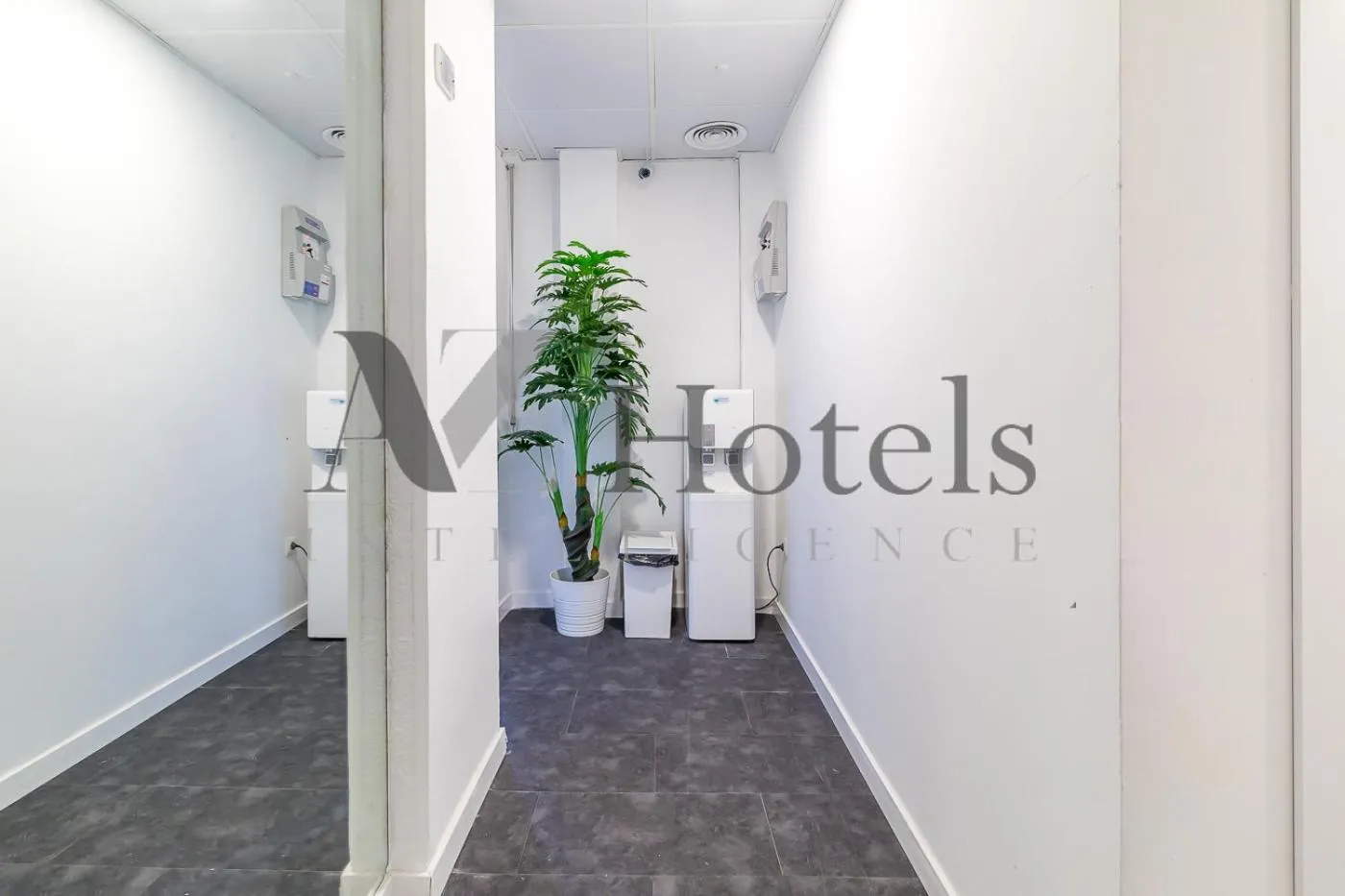 Decorative detail in AYZ Ulises - Auto check-in property