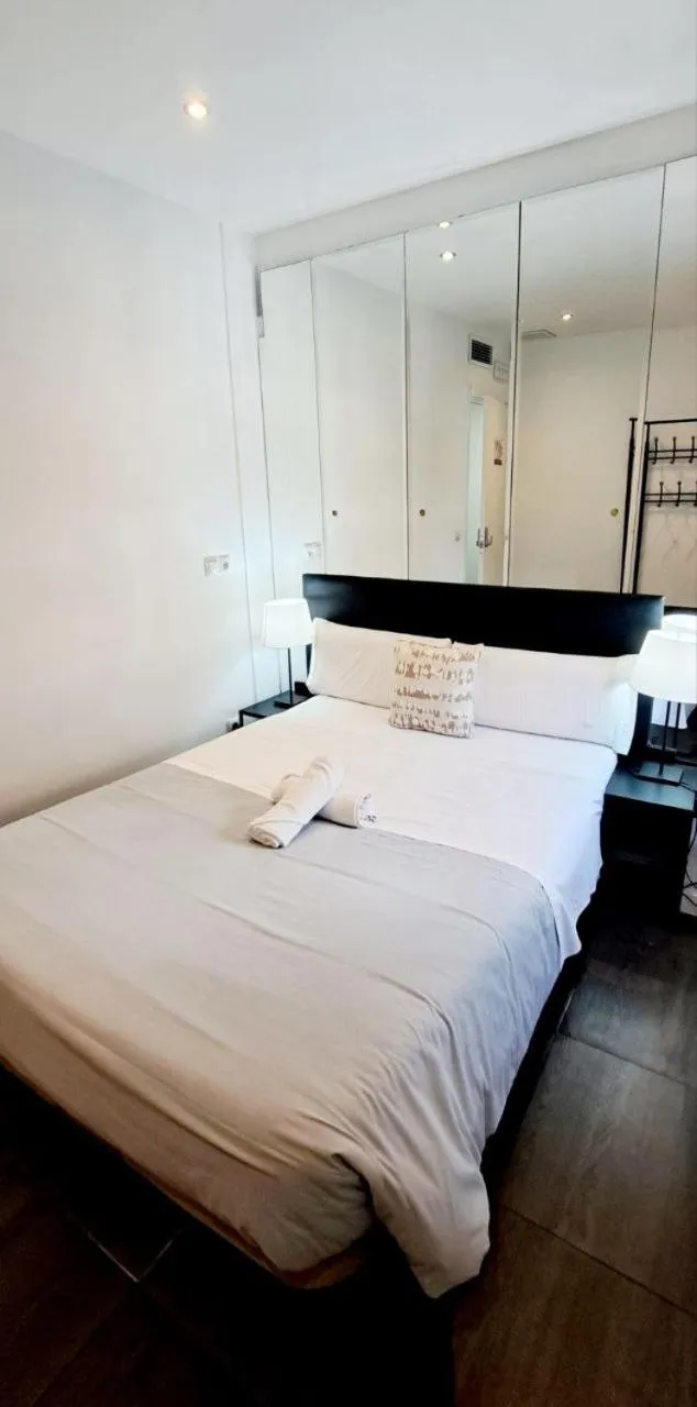 Bed in AYZ Ulises - Auto check-in property