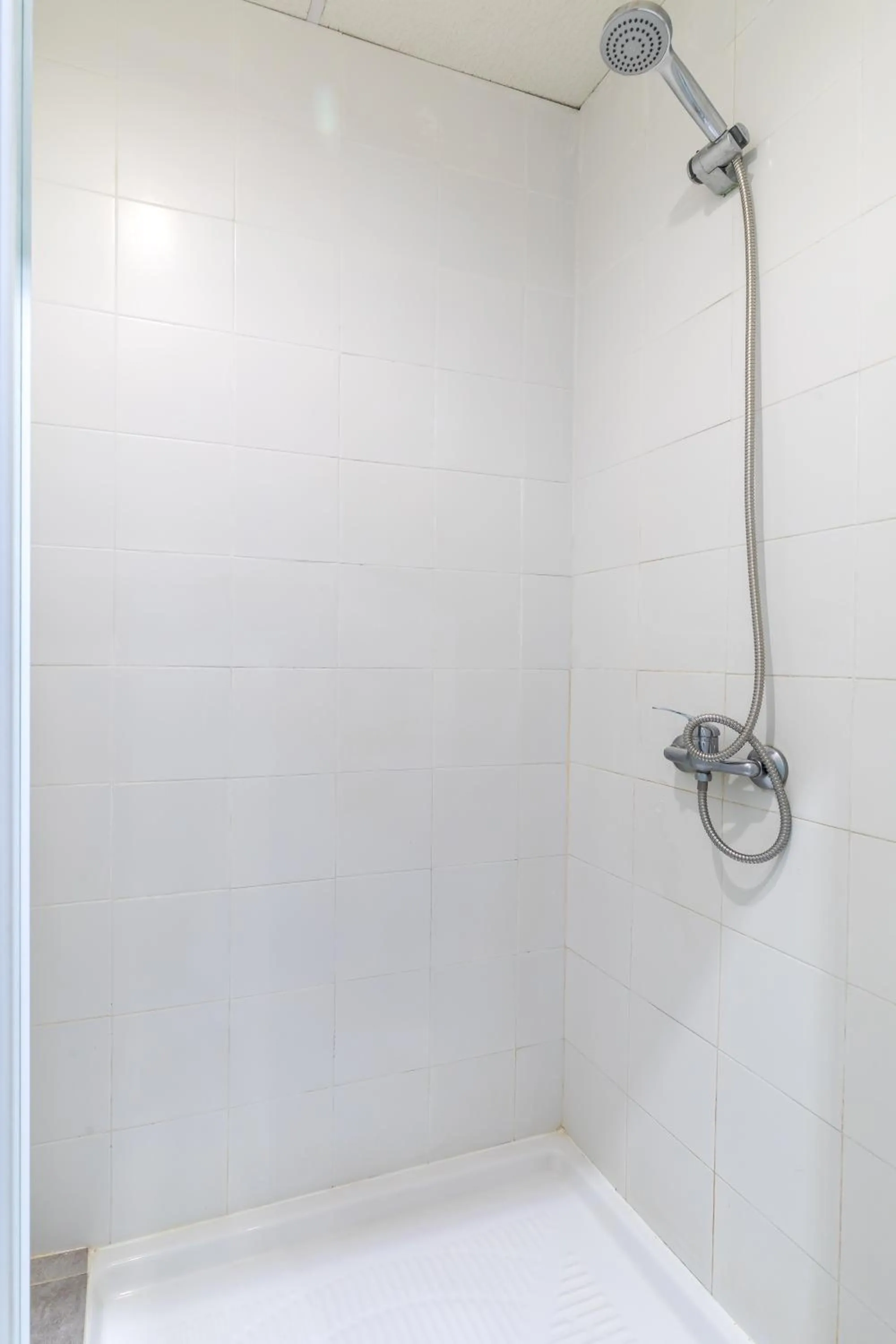 AYZ Ulises - Auto check-in property