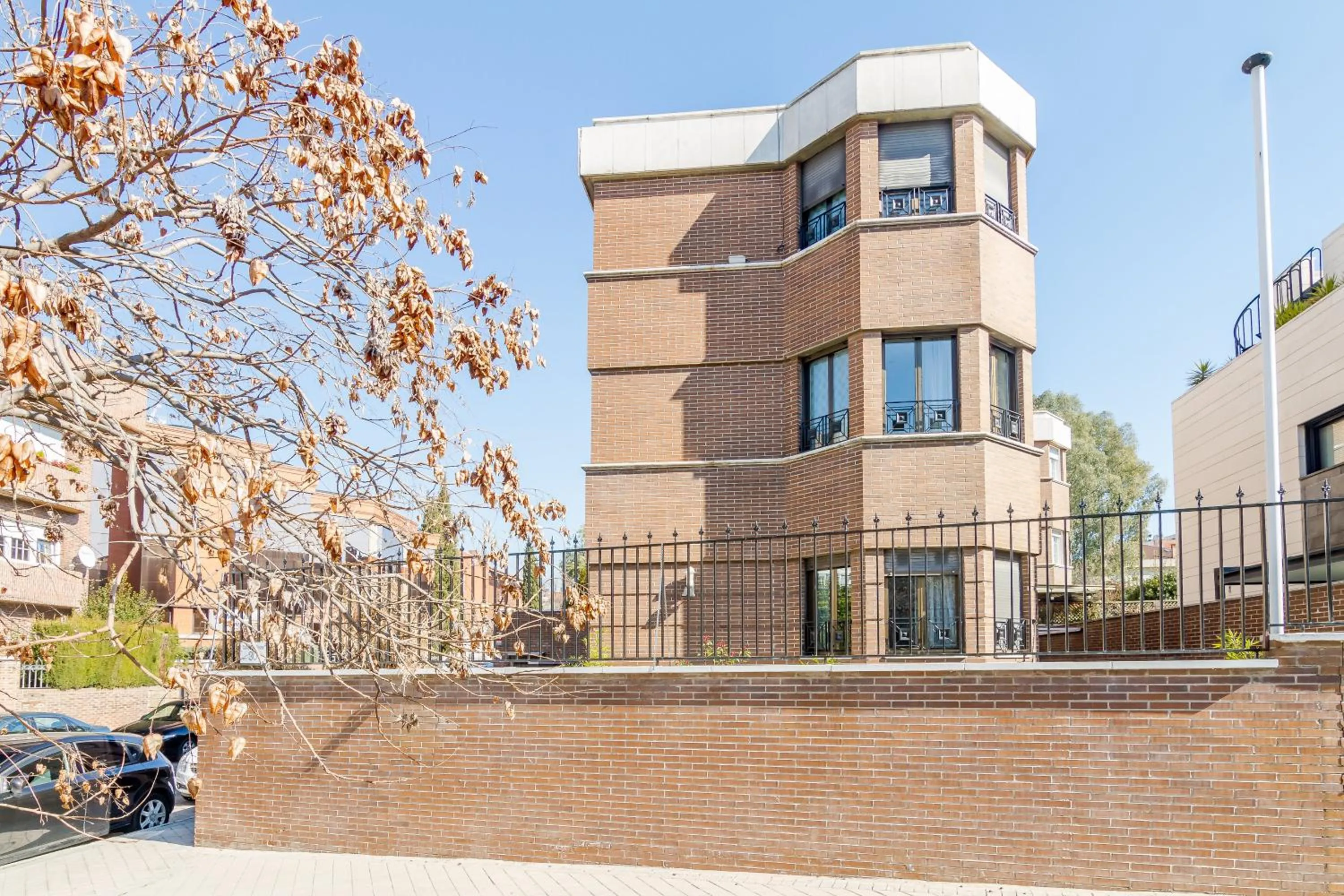 Property building in AYZ Ulises - Auto check-in property