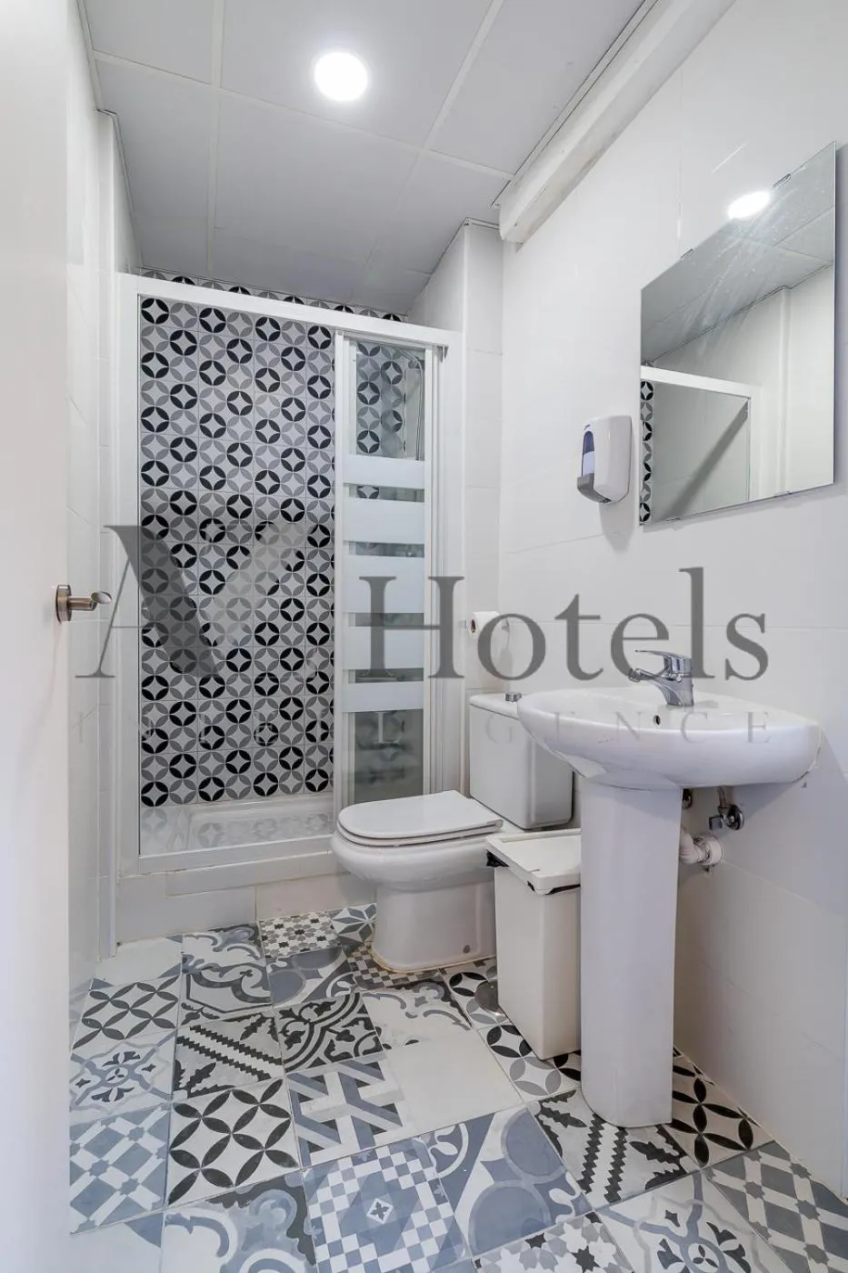 Bathroom in AYZ Ulises - Auto check-in property