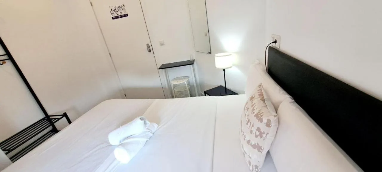 Bed in AYZ Ulises - Auto check-in property