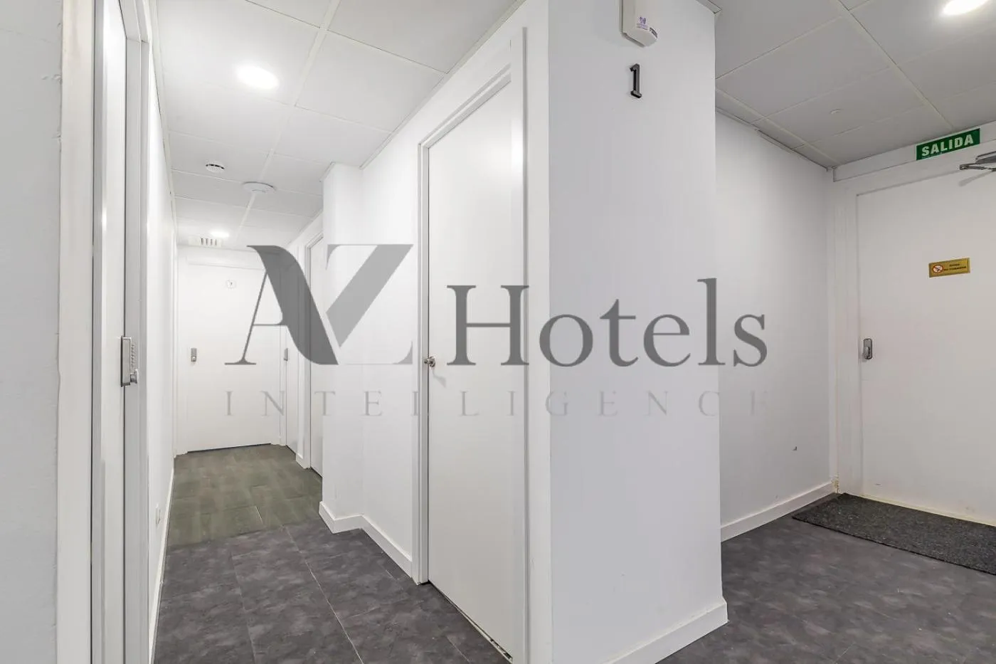 Decorative detail in AYZ Ulises - Auto check-in property