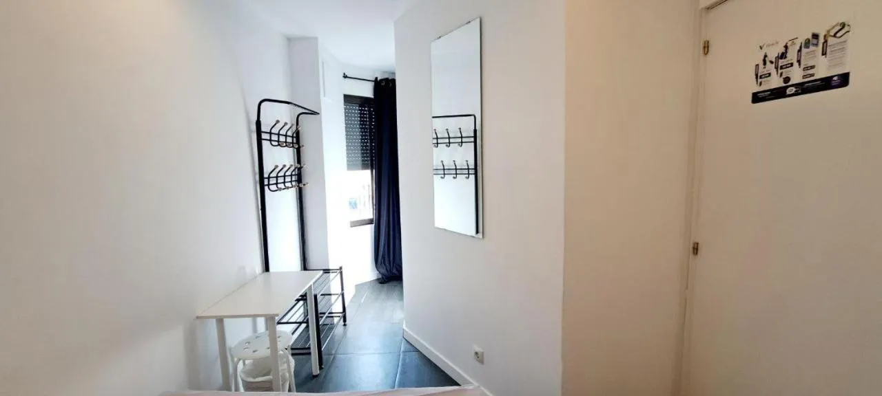 AYZ Ulises - Auto check-in property