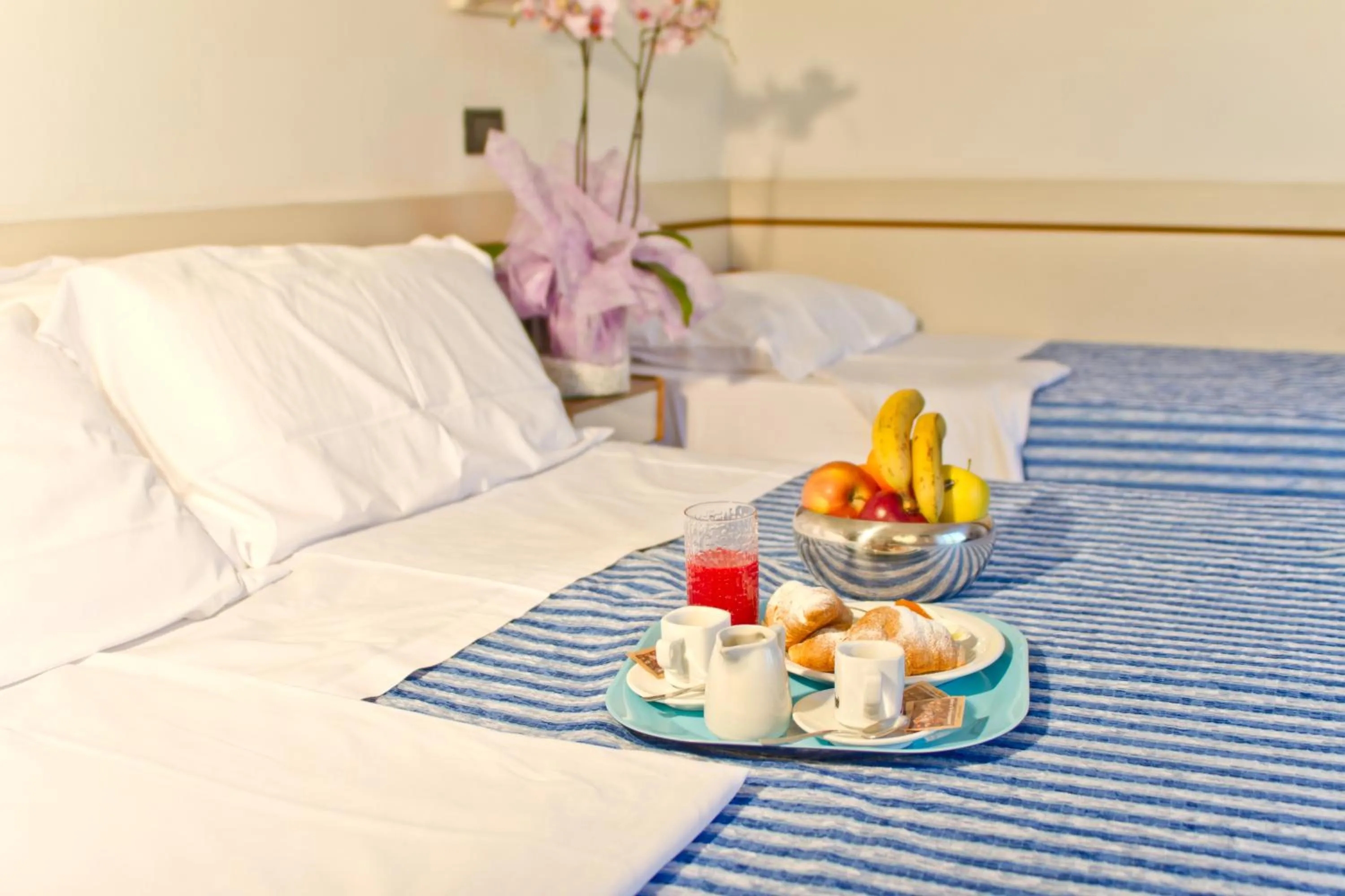 Bedroom in Hotel Montecarlo