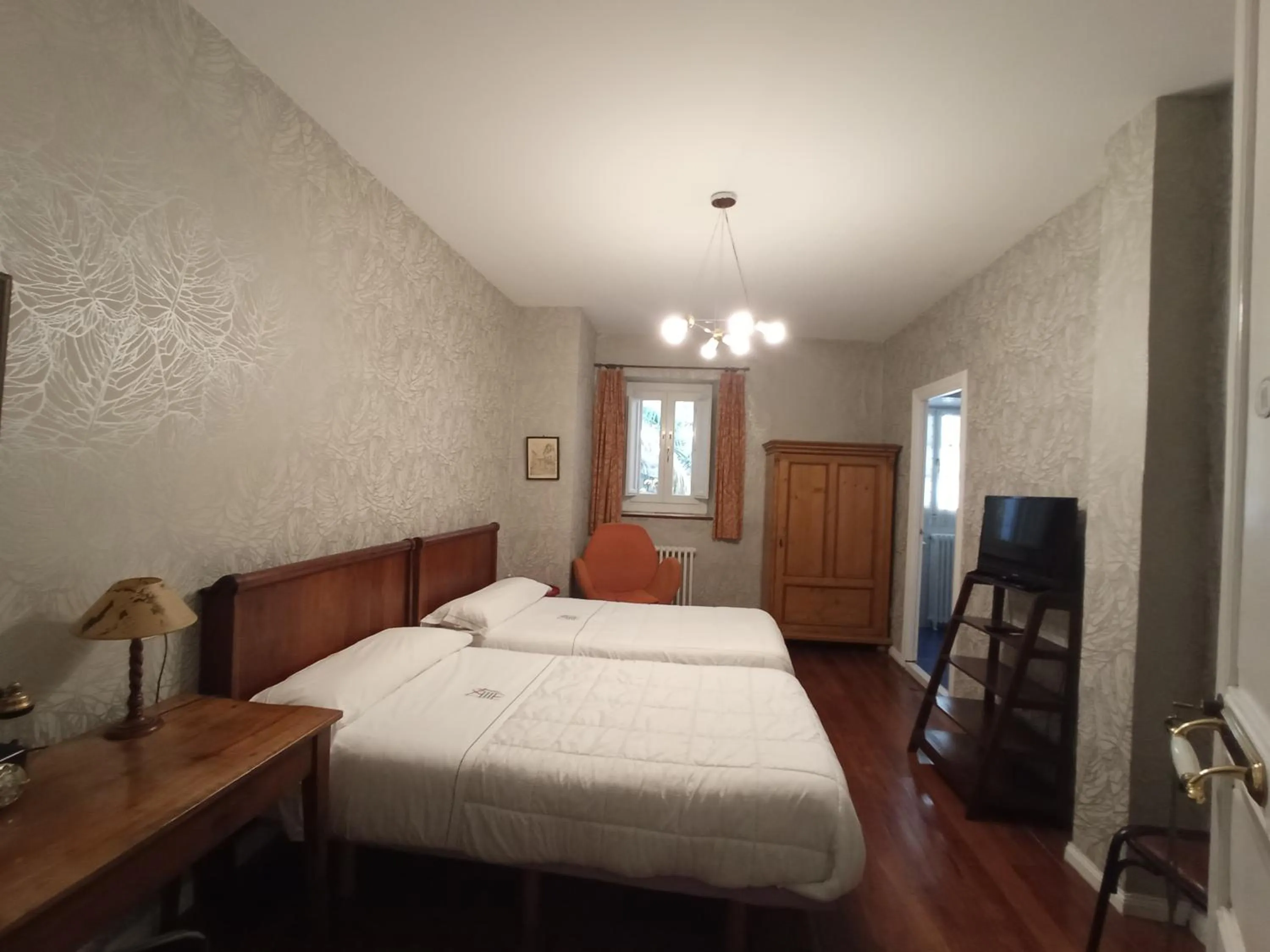 Bed in Hotel Ormazabal