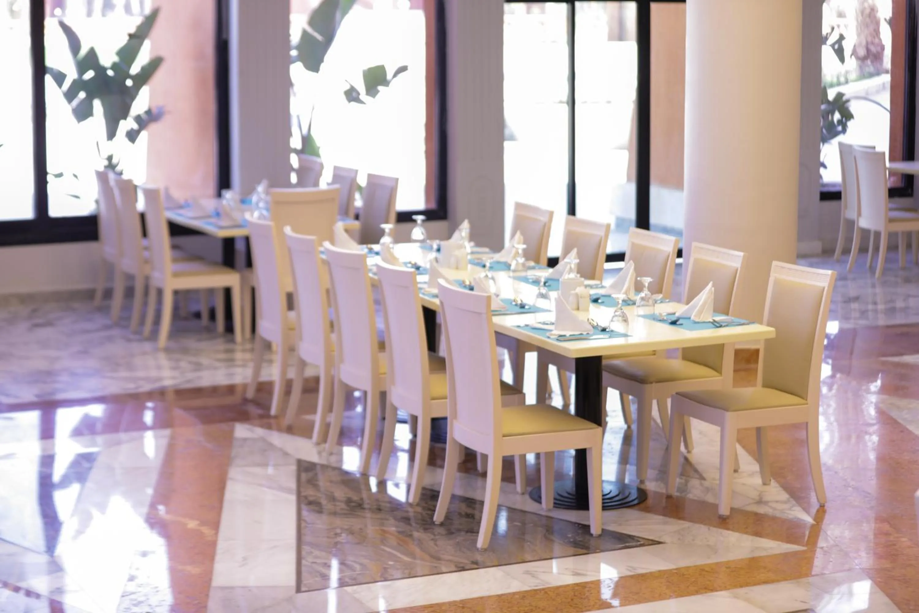 Restaurant/places to eat in Calimera Blend Paradise