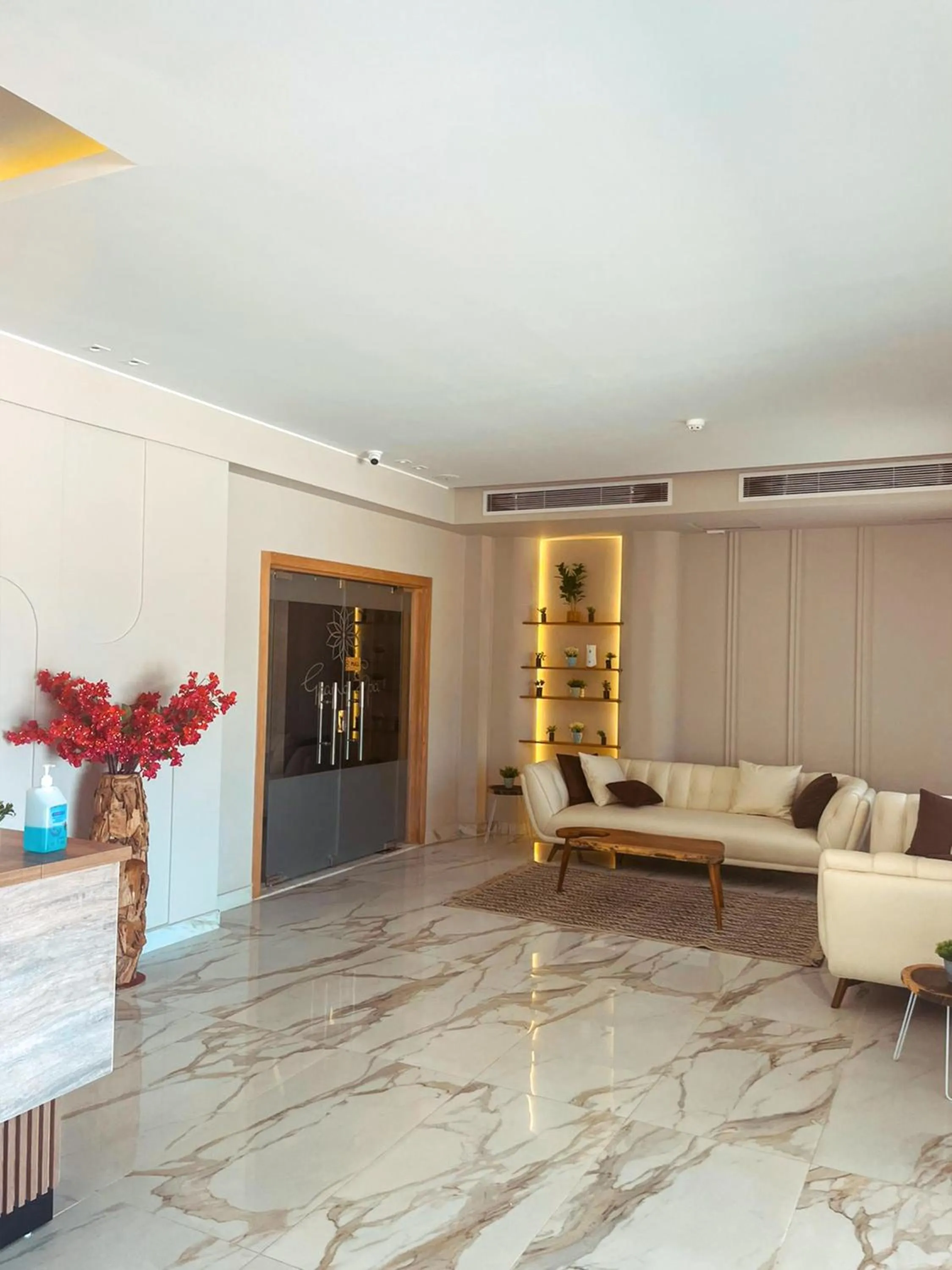 Hot Tub in Calimera Blend Paradise