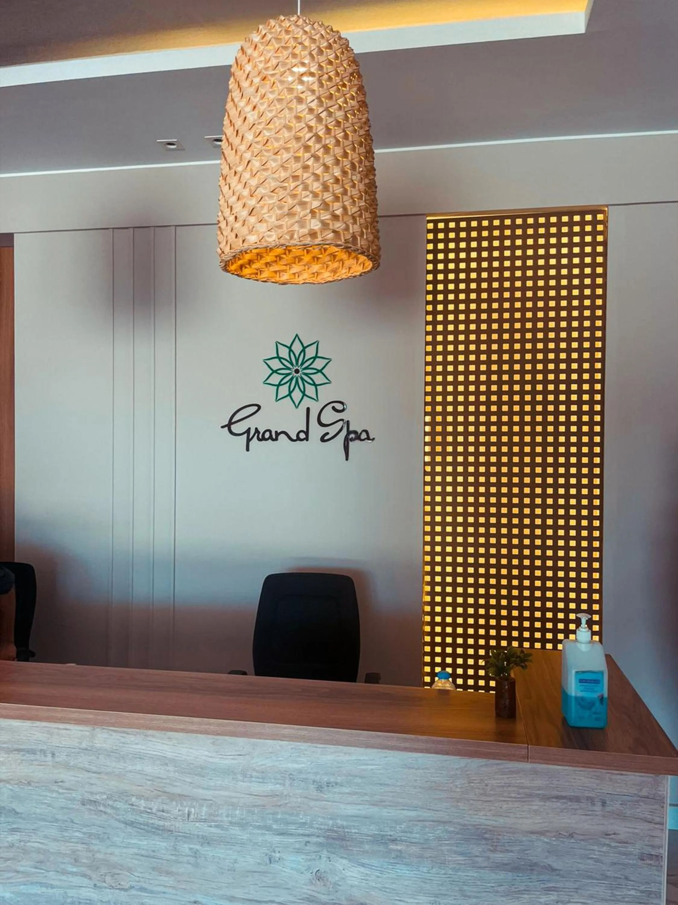 Hot Tub in Calimera Blend Paradise