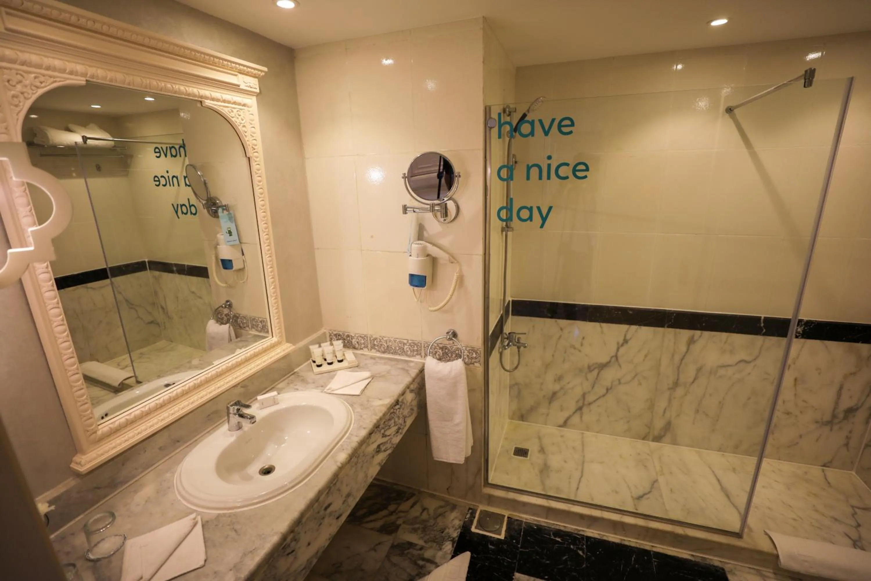 Bathroom in Calimera Blend Paradise