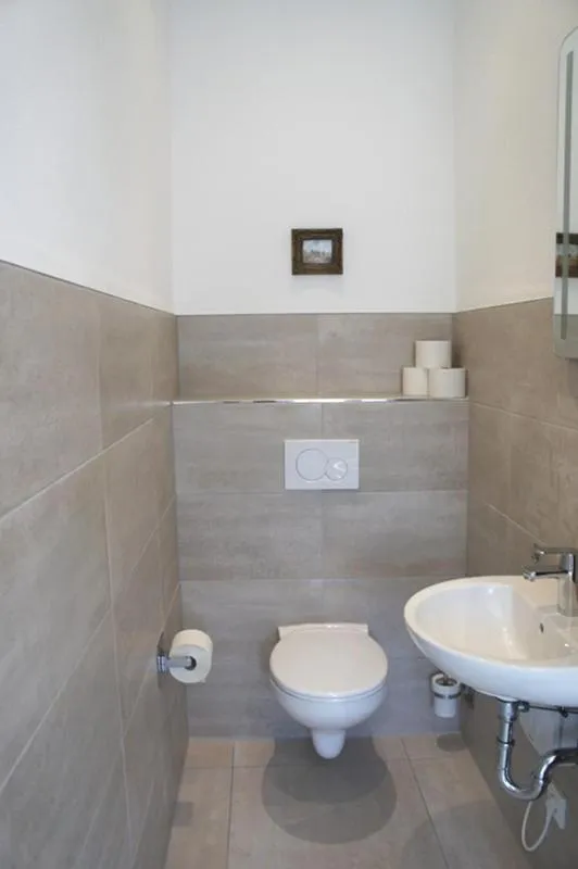 Toilet in Herberge Hof Armada