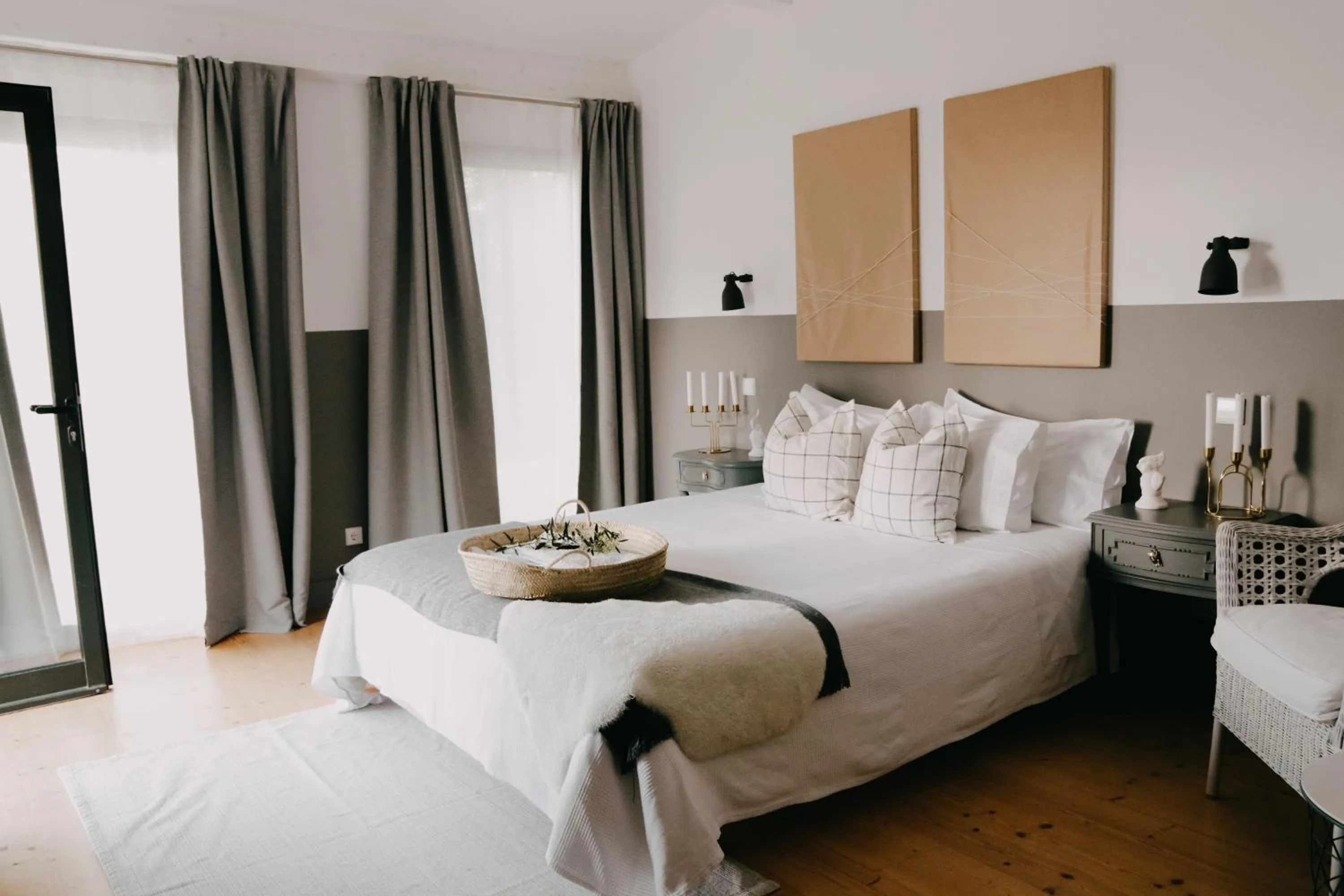 Bed in CAMBEIROS - Guest House