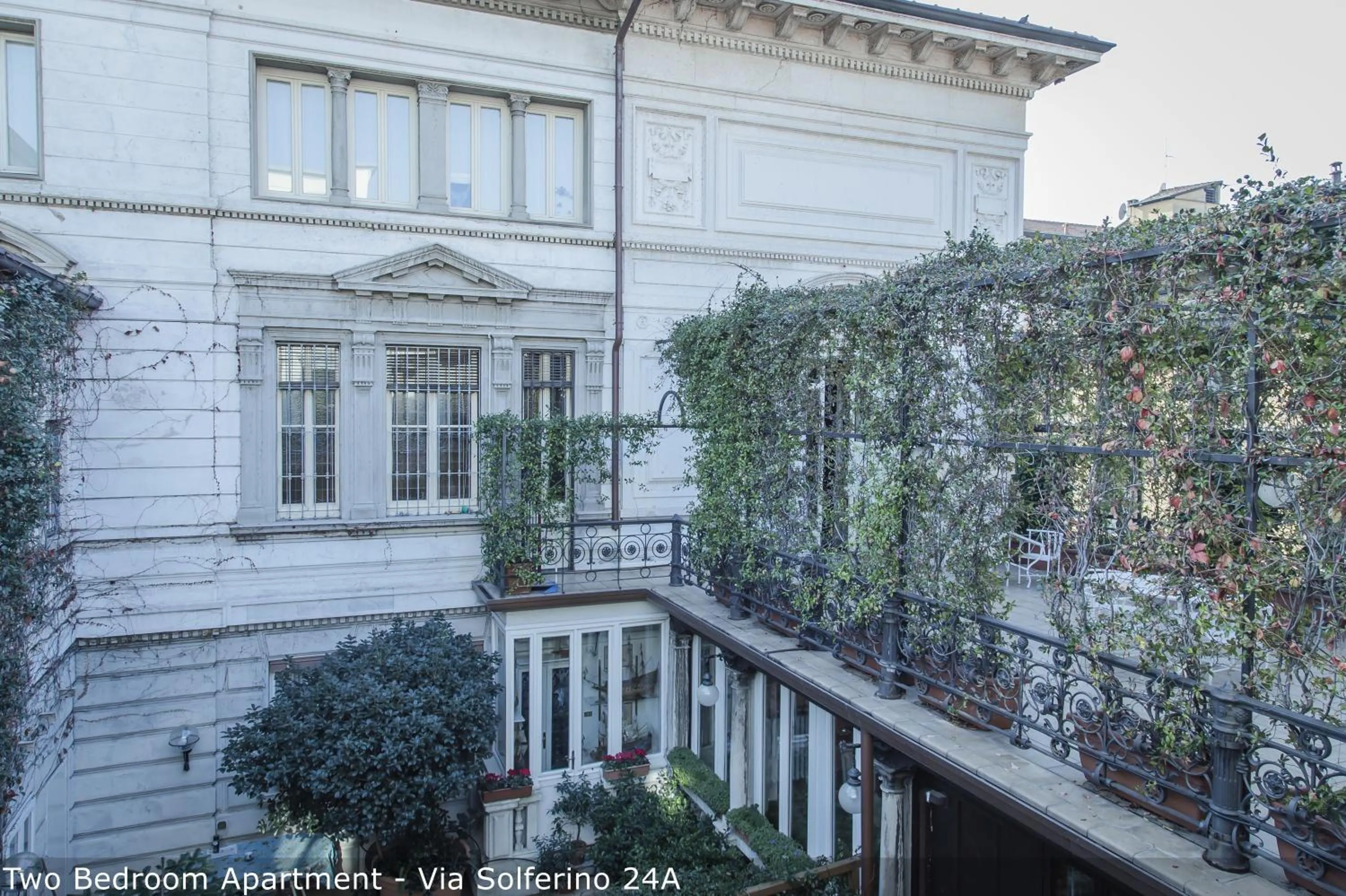 Property building in Brera Apartments in San Marco