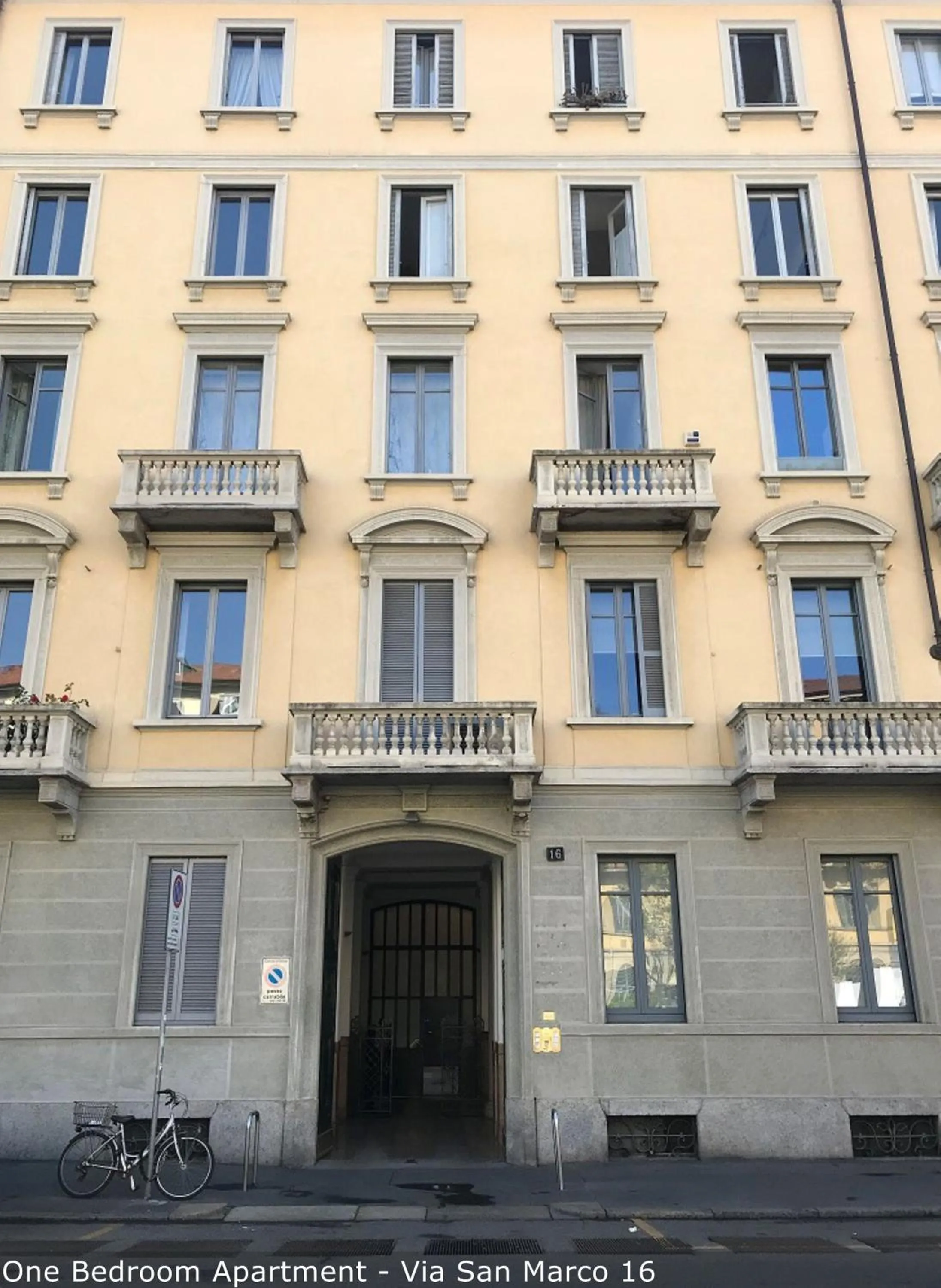 Property building in Brera Apartments in San Marco
