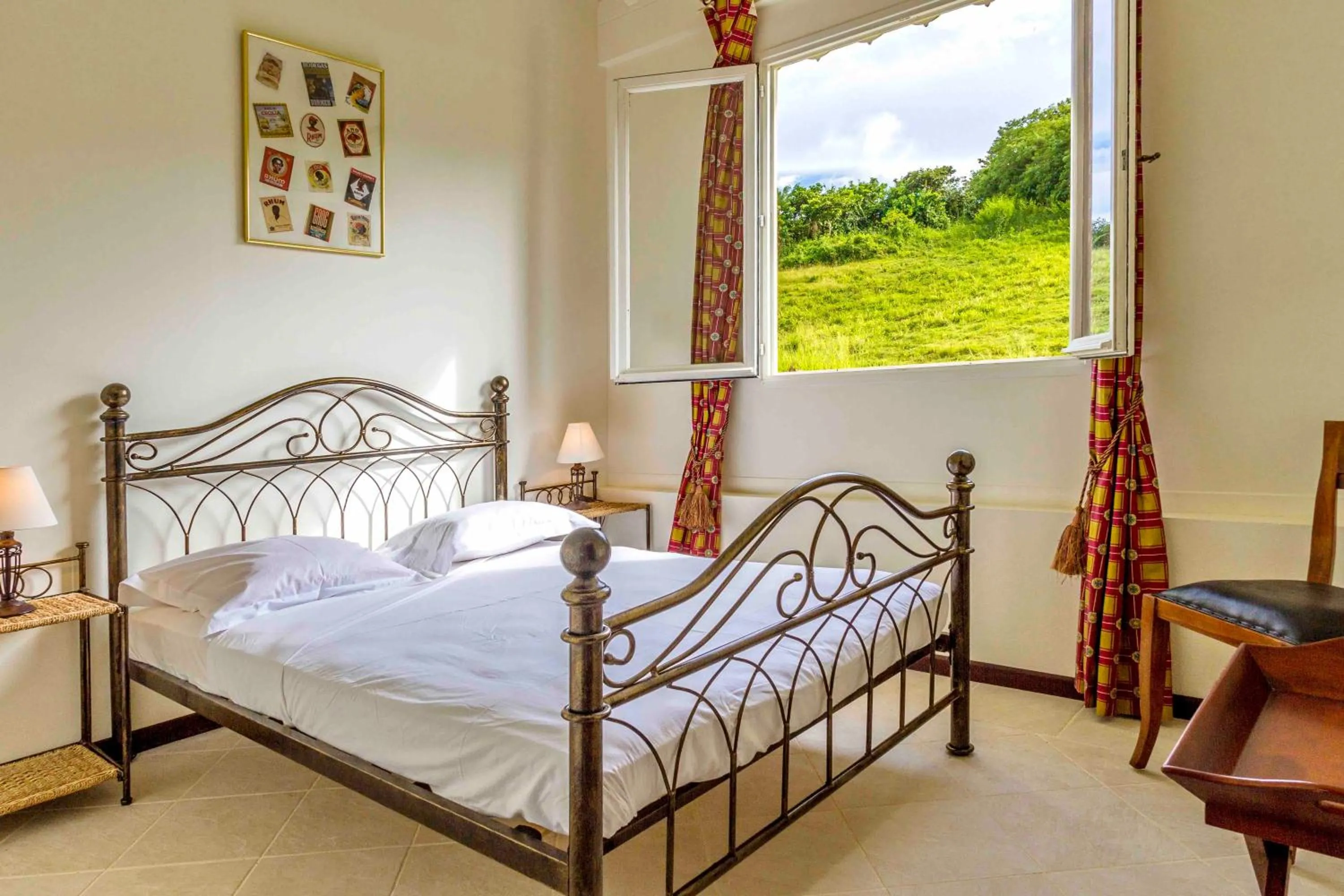 Natural landscape, Bed in Le Domaine Saint Aubin