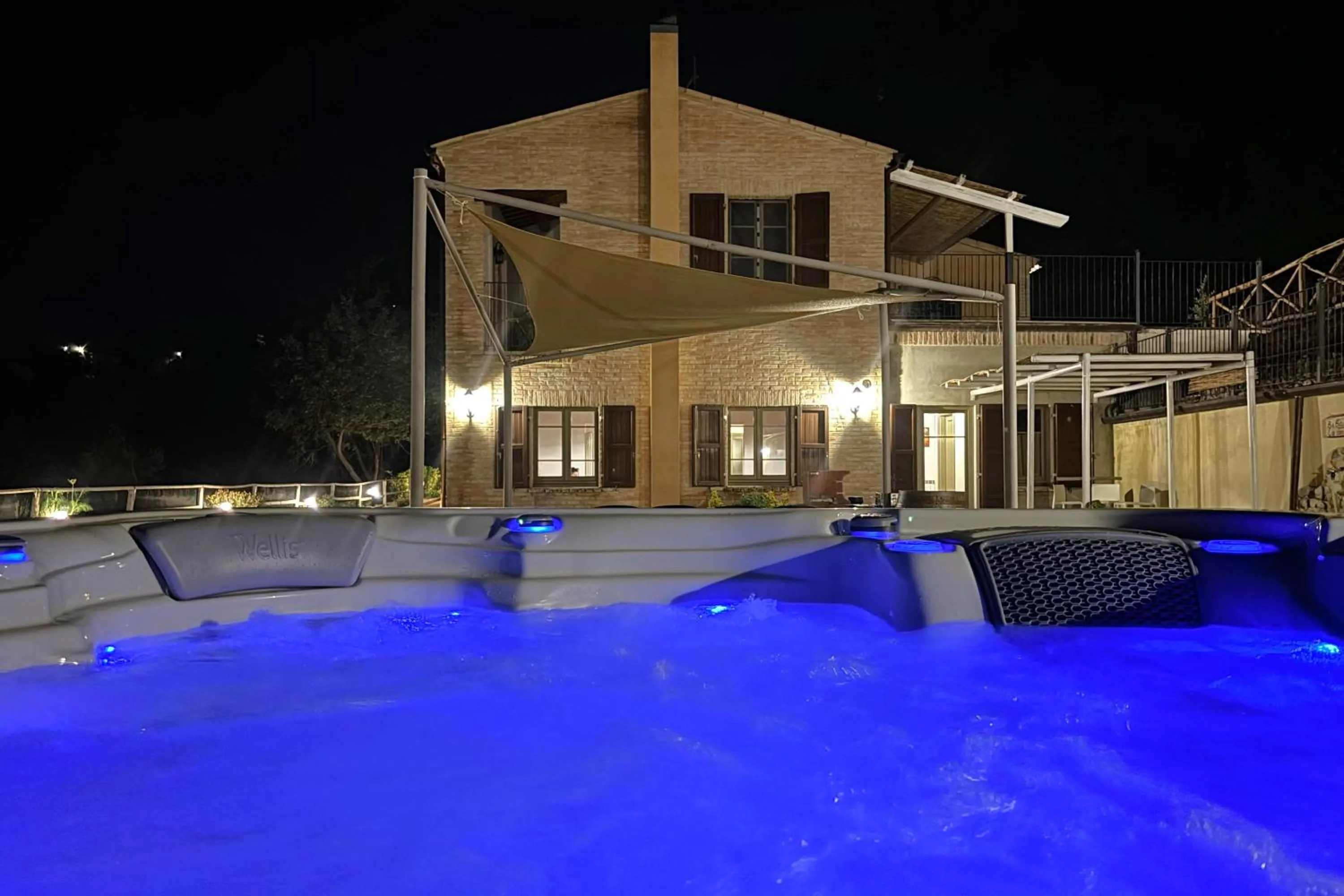 Night in La Casa Nel Bosco