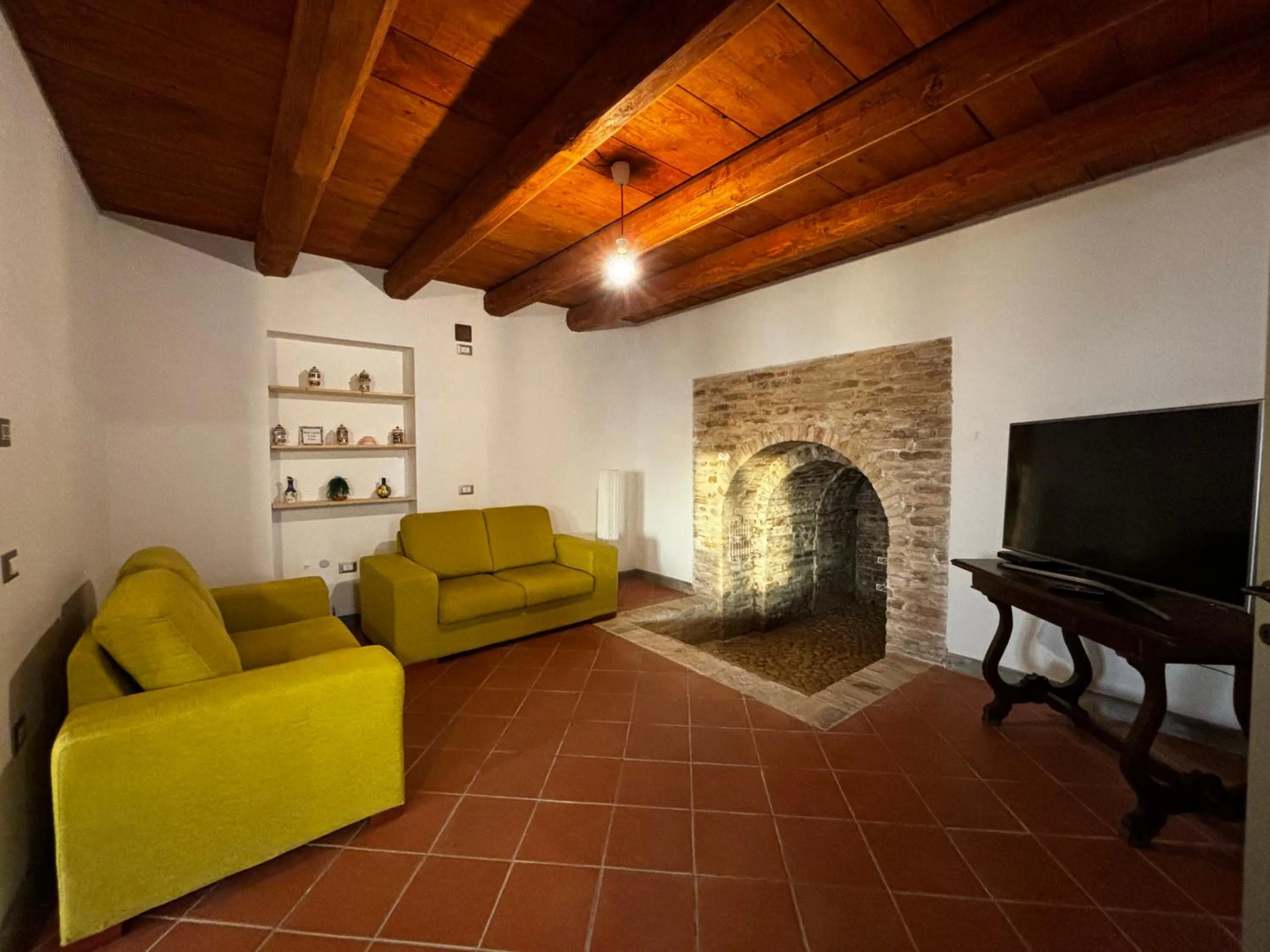 TV and multimedia in La Casa Nel Bosco