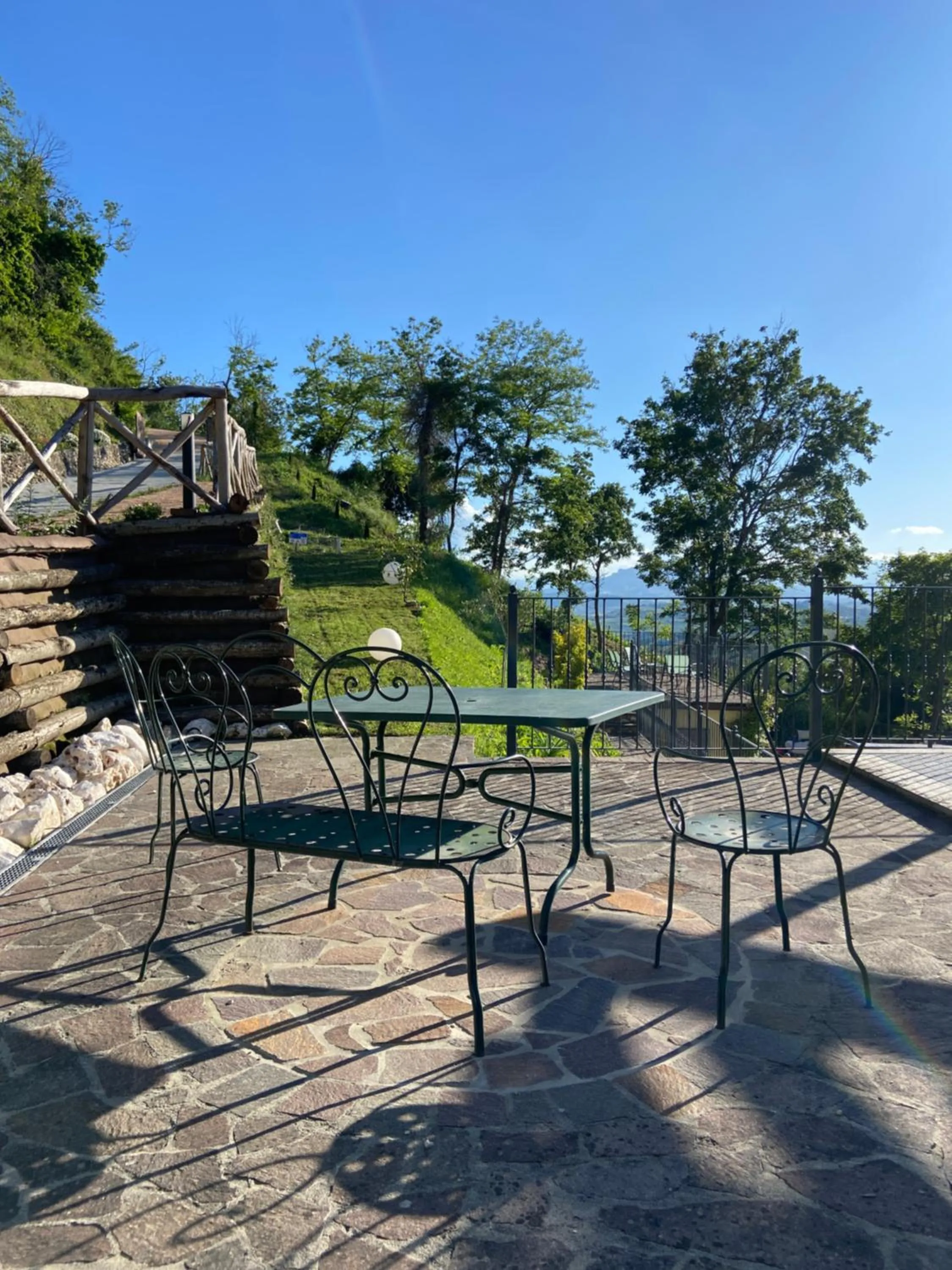 Photo of the whole room in La Casa Nel Bosco