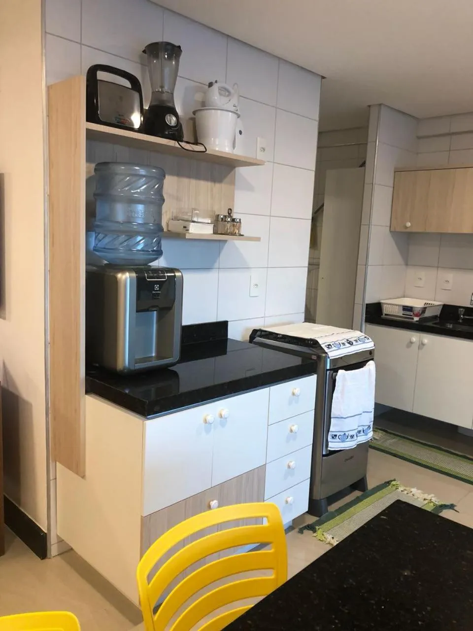 Communal kitchen in Manhattan Beach Riviera