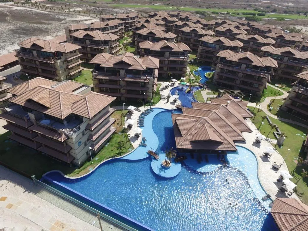 Bird's eye view in Manhattan Beach Riviera