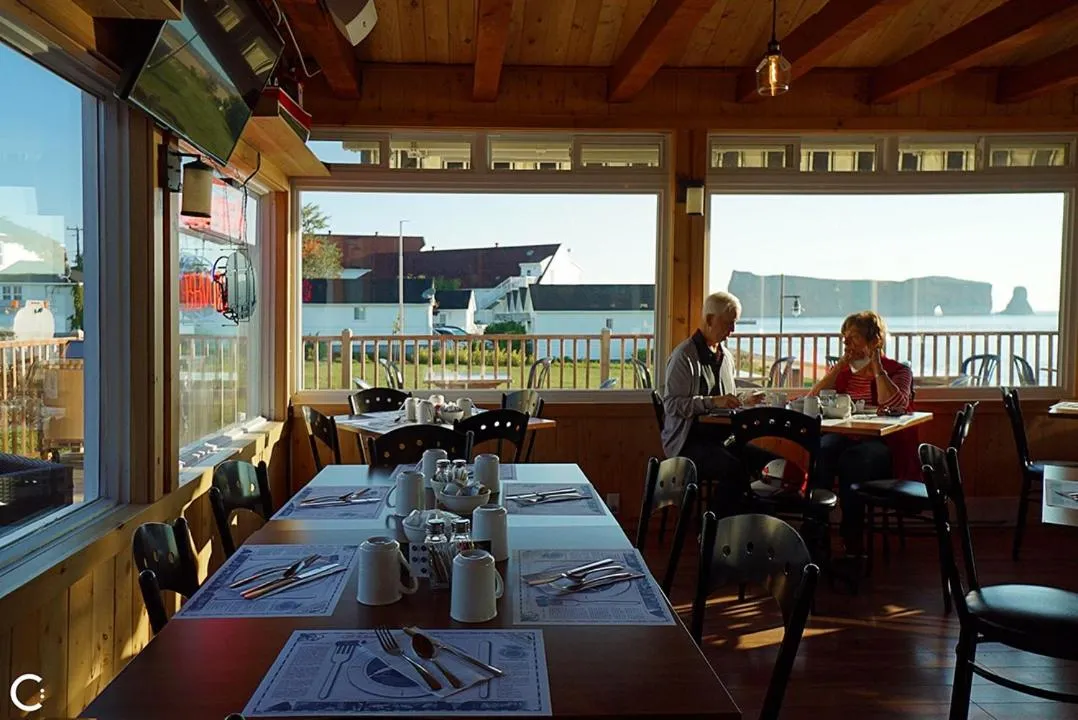 Hotel-Motel Fleur de Lys