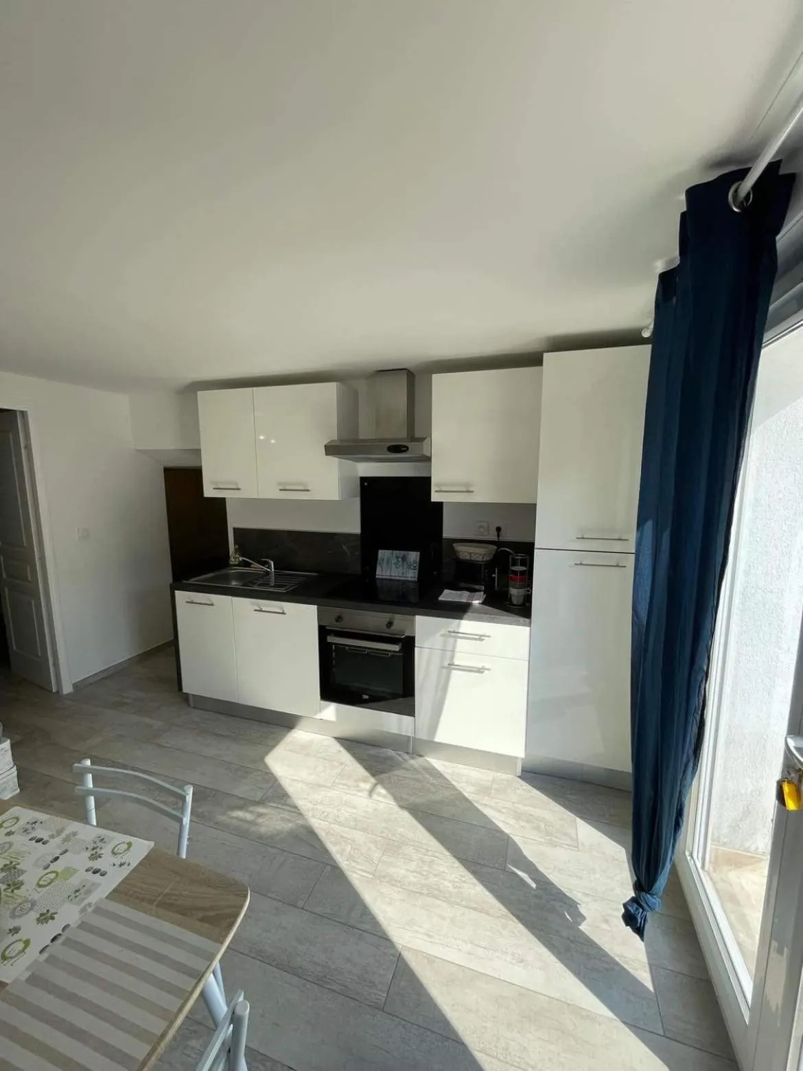 kitchen in Maxima Sunset