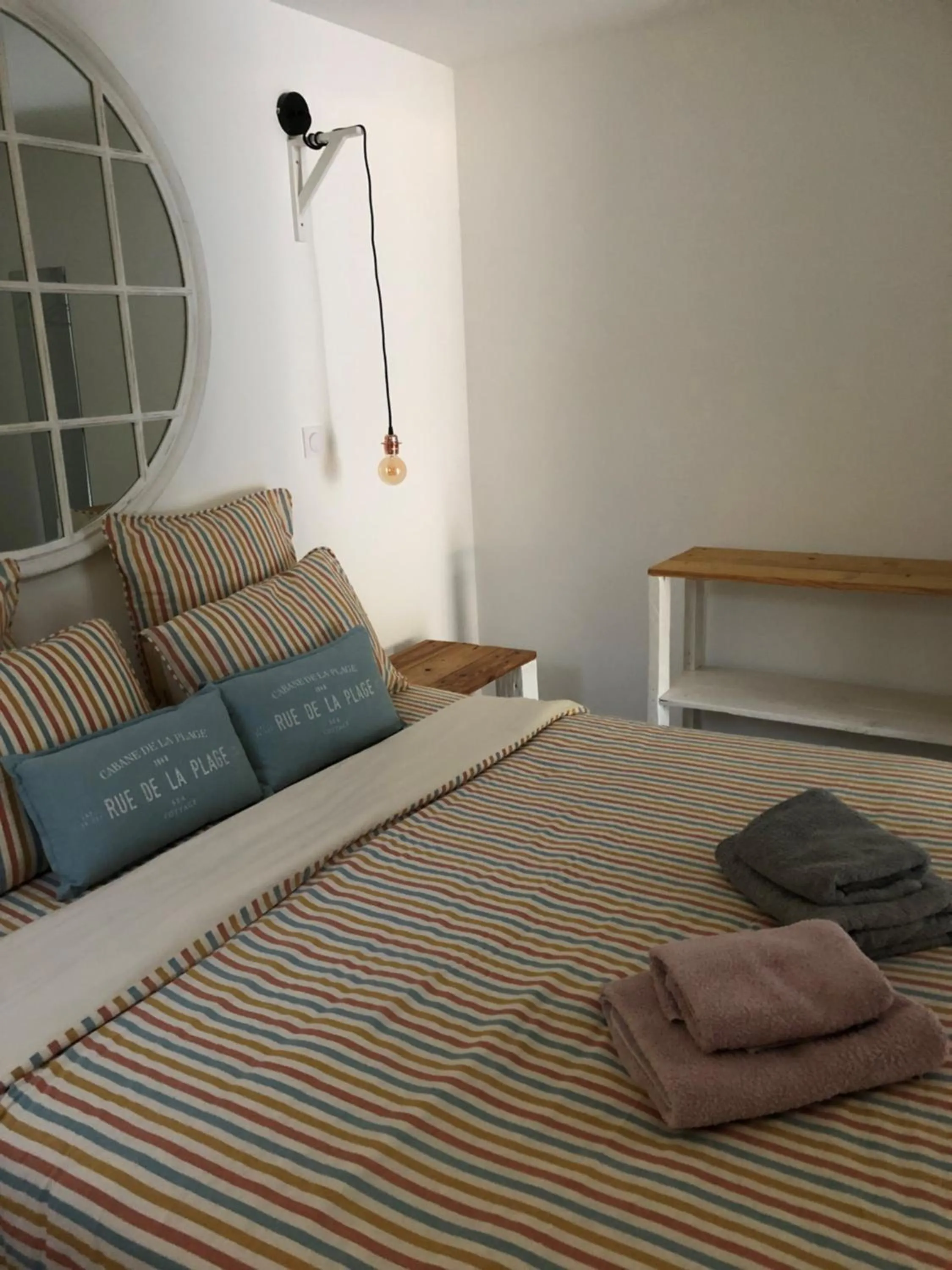 Photo of the whole room, Bed in Maxima Sunset