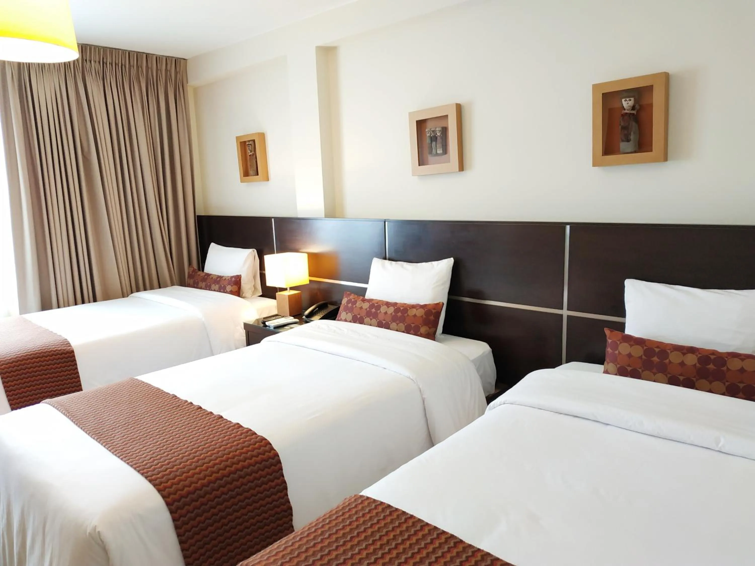 Photo of the whole room, Bed in Tambo Dos de Mayo