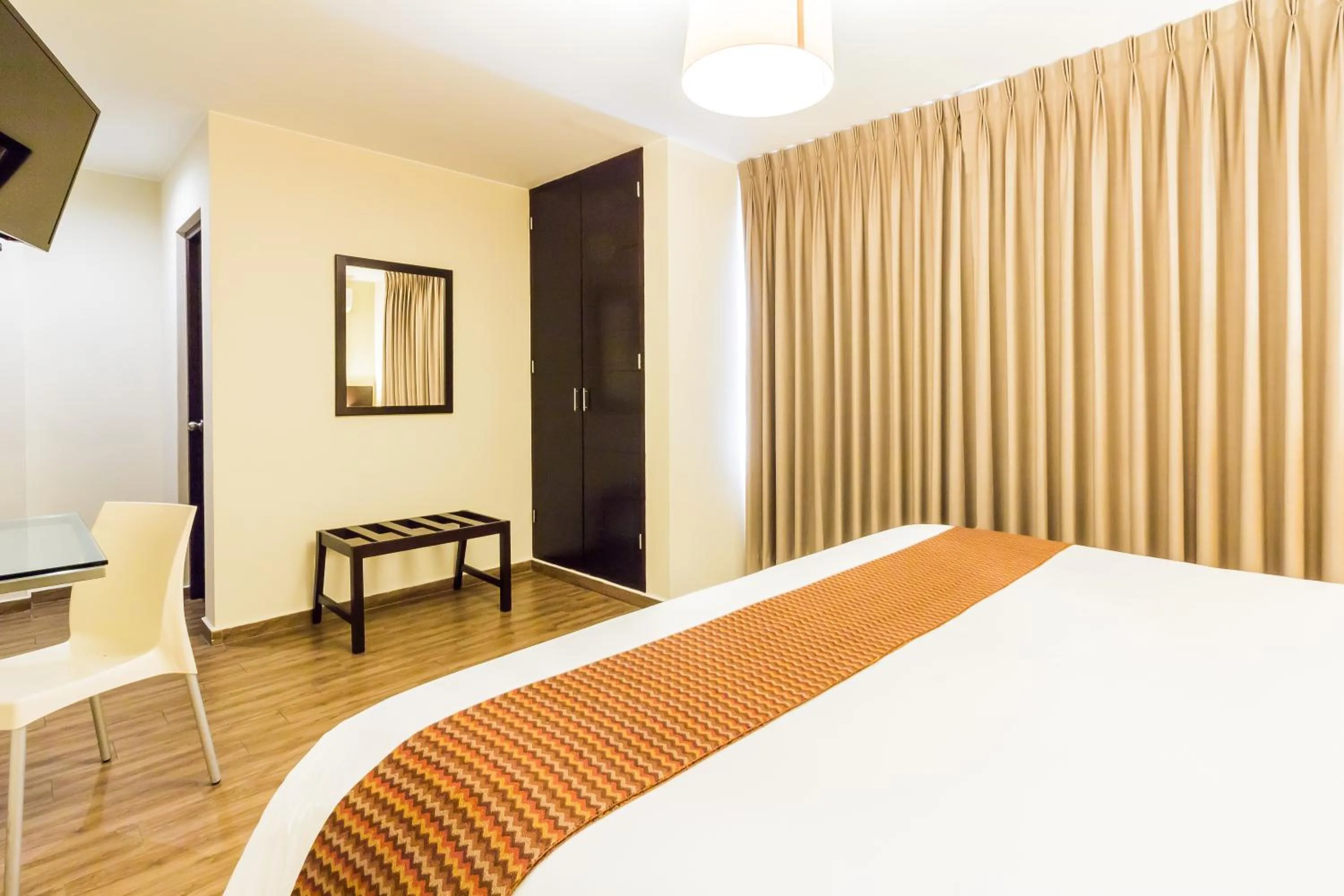 Decorative detail, Bed in Tambo Dos de Mayo