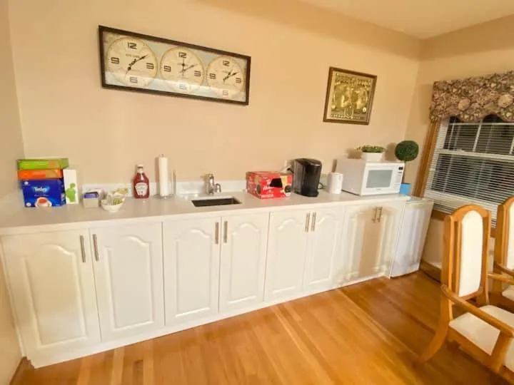 Anna's Bed & Breakfast