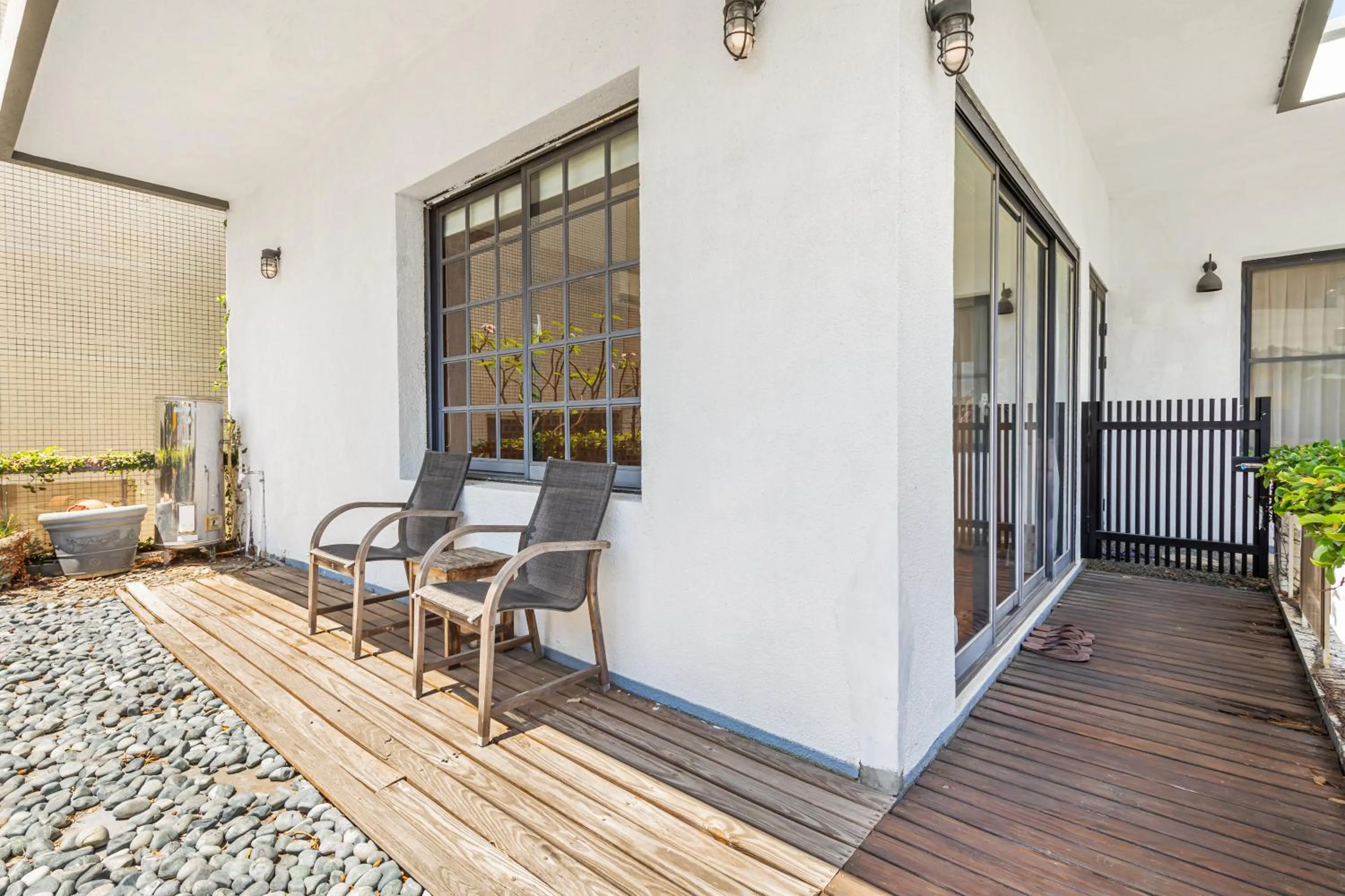 Balcony/Terrace in IsShoNi house