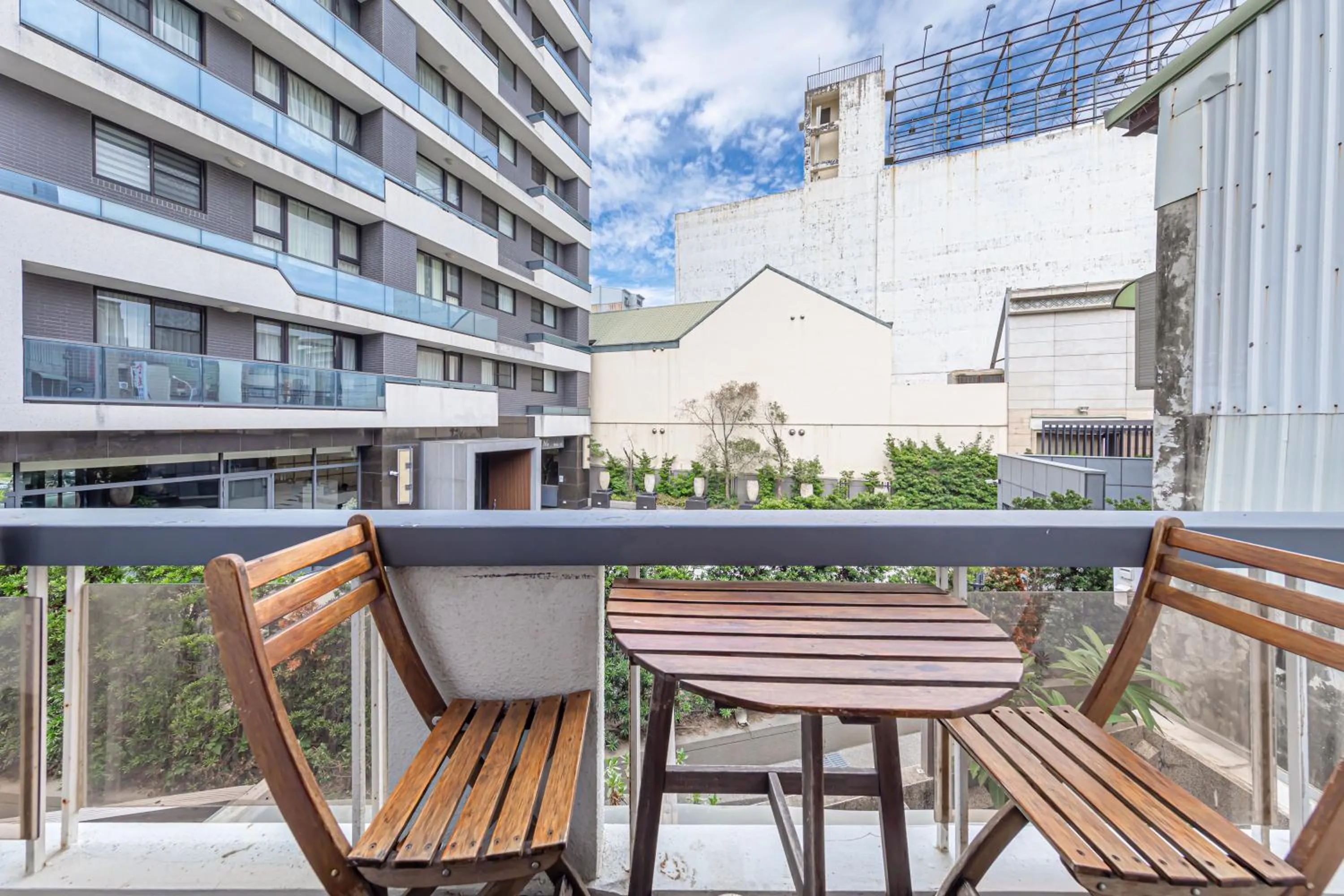 Balcony/Terrace in IsShoNi house