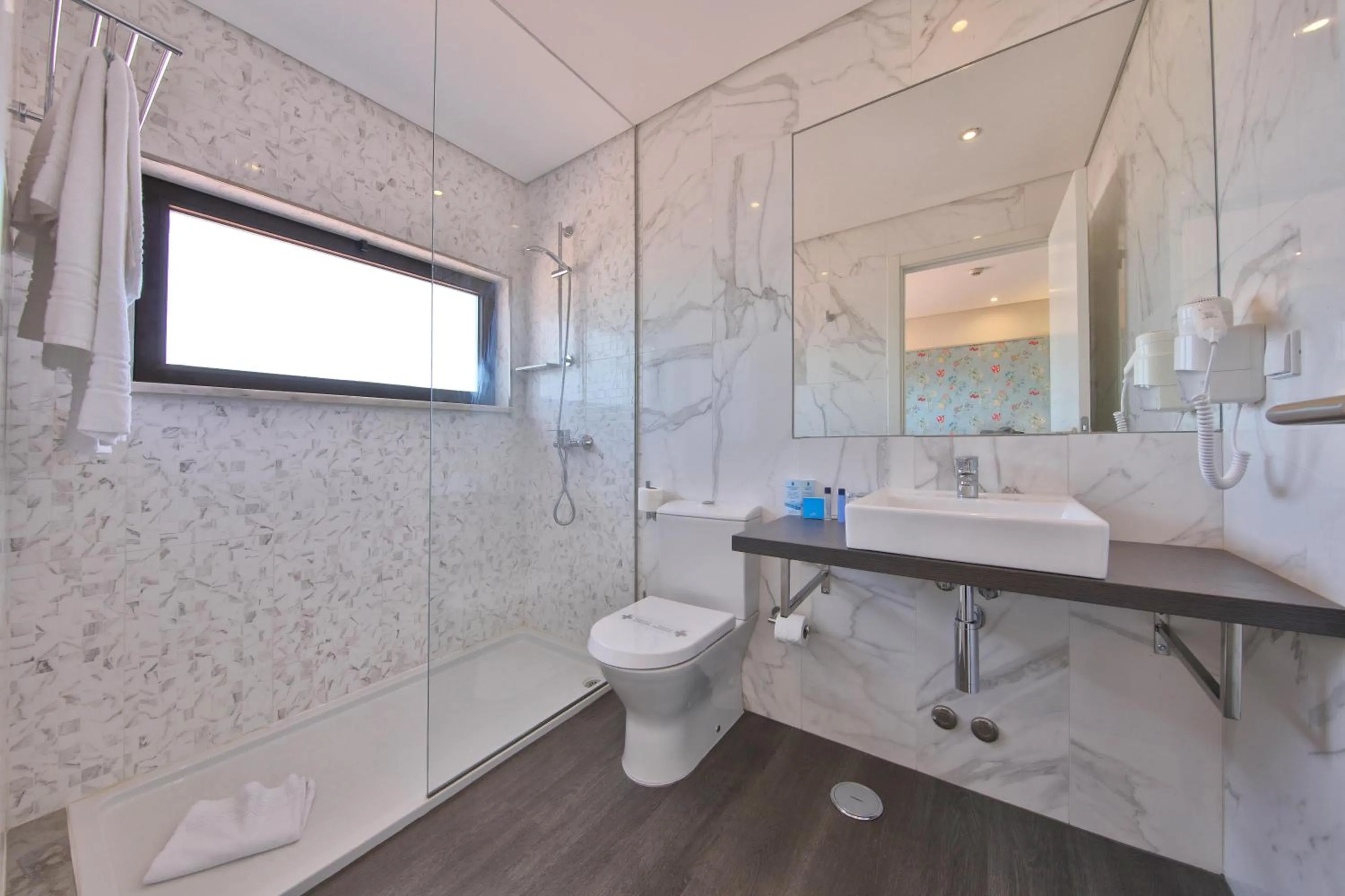 Bathroom in Agua Hotels Alvor Jardim