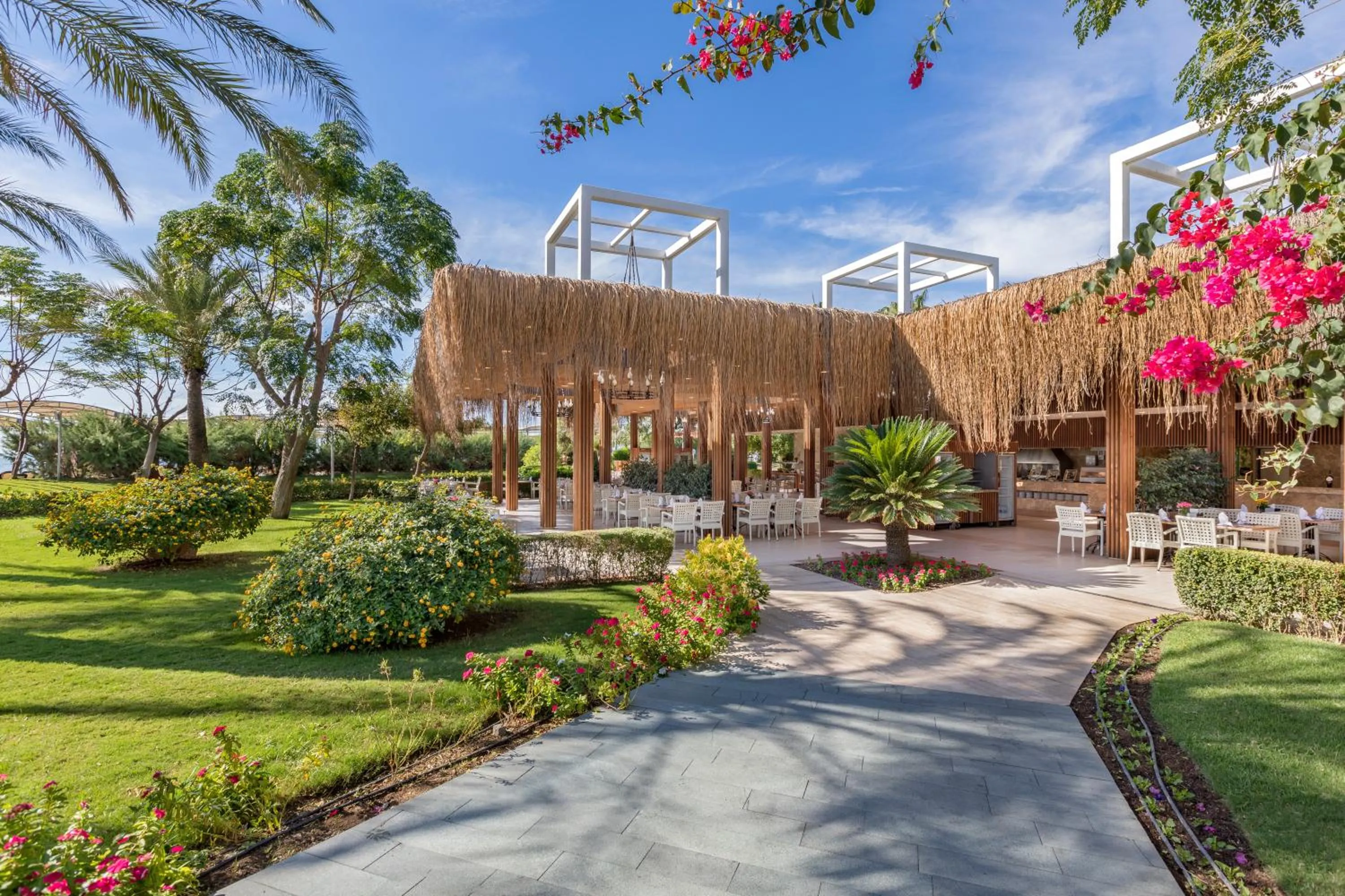 Food and drinks in Dobedan Exclusive Hotel & Spa ''Ex Brand Alva Donna Exclusive Hotel & Spa''