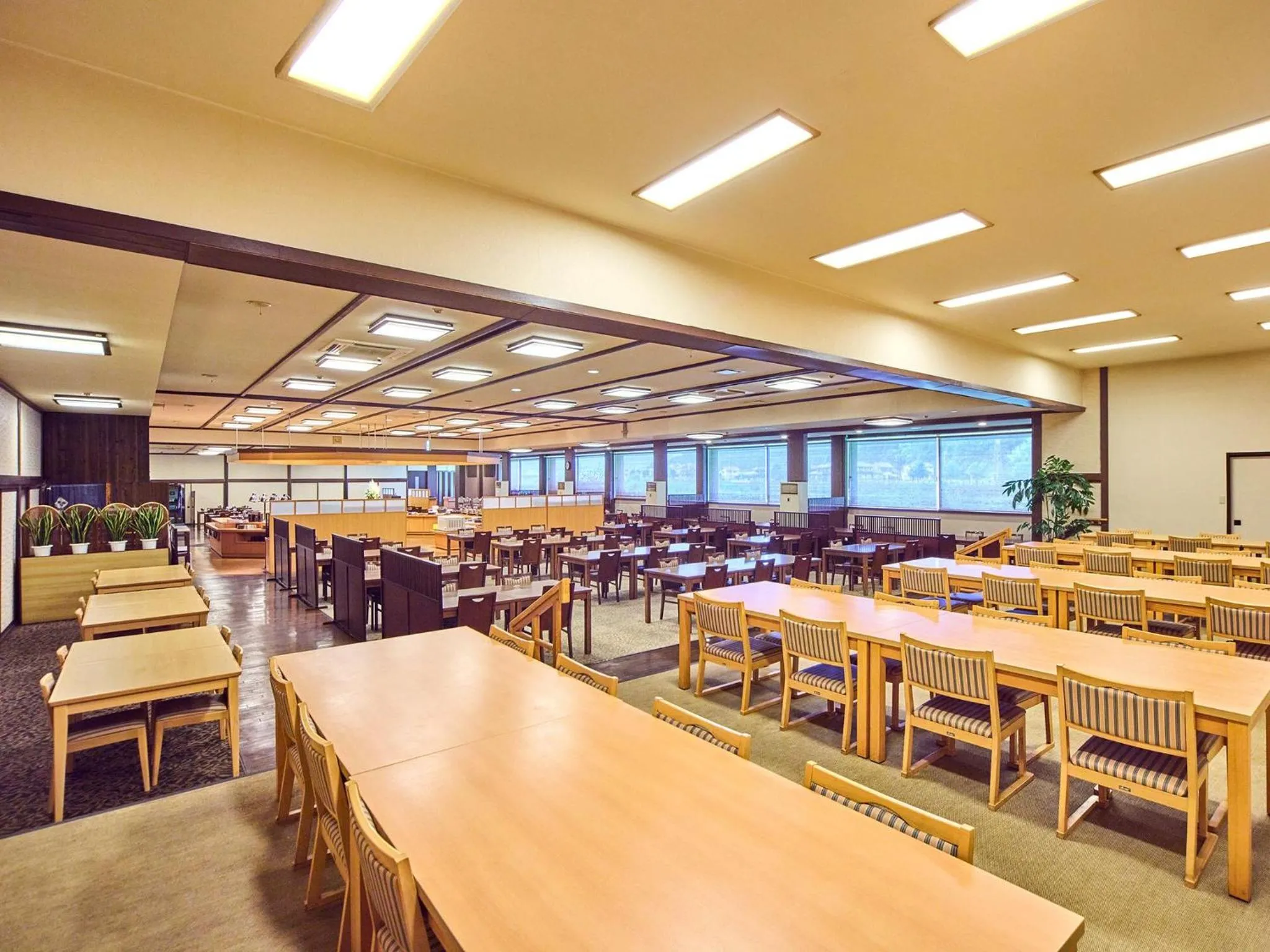 Restaurant/places to eat in Misasa Royal Hotel