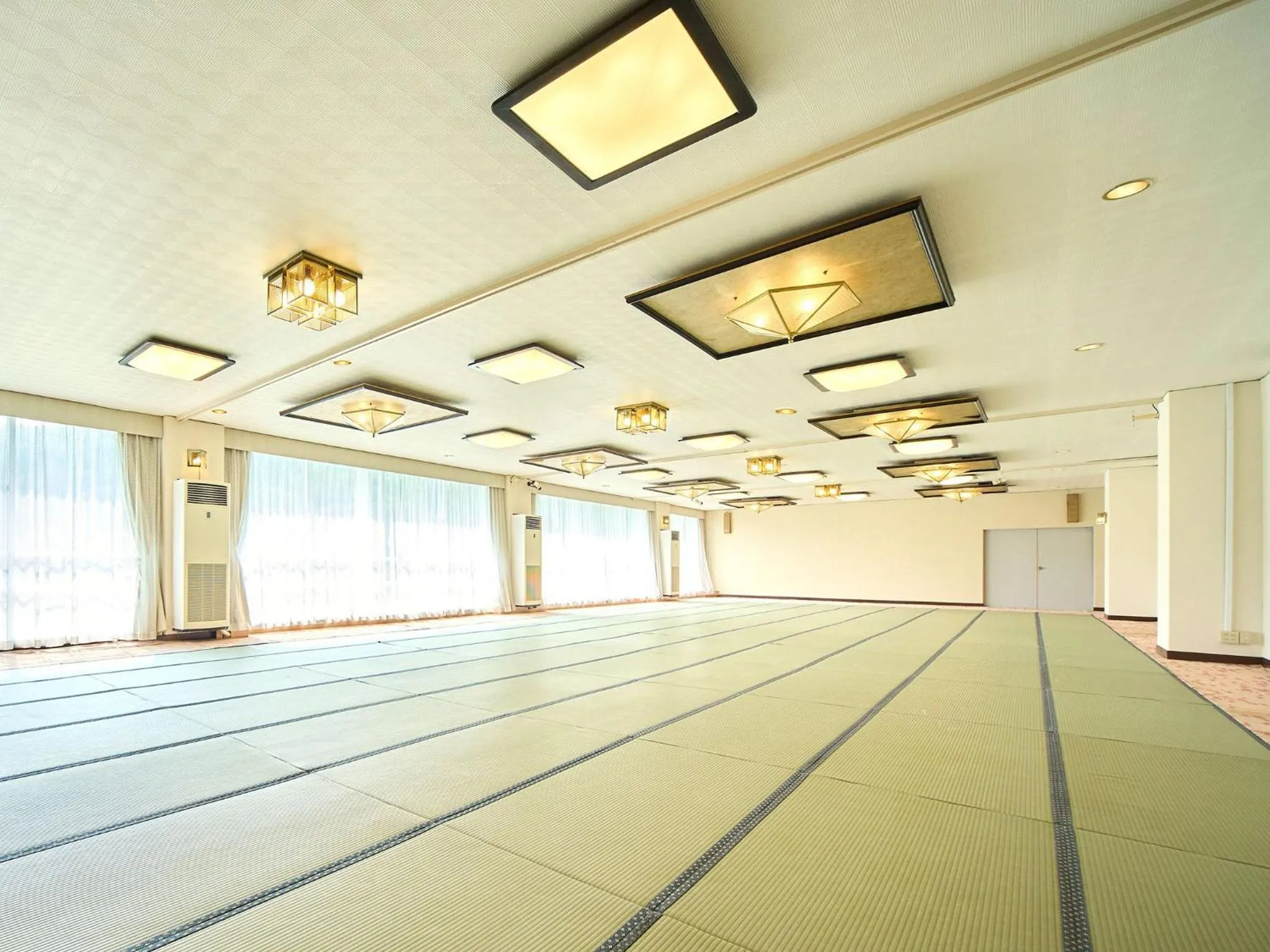 Area and facilities in Misasa Royal Hotel