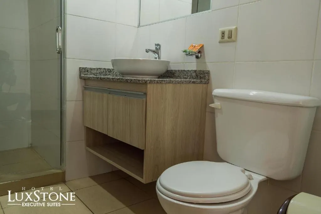 Luxstone Executive & Suites