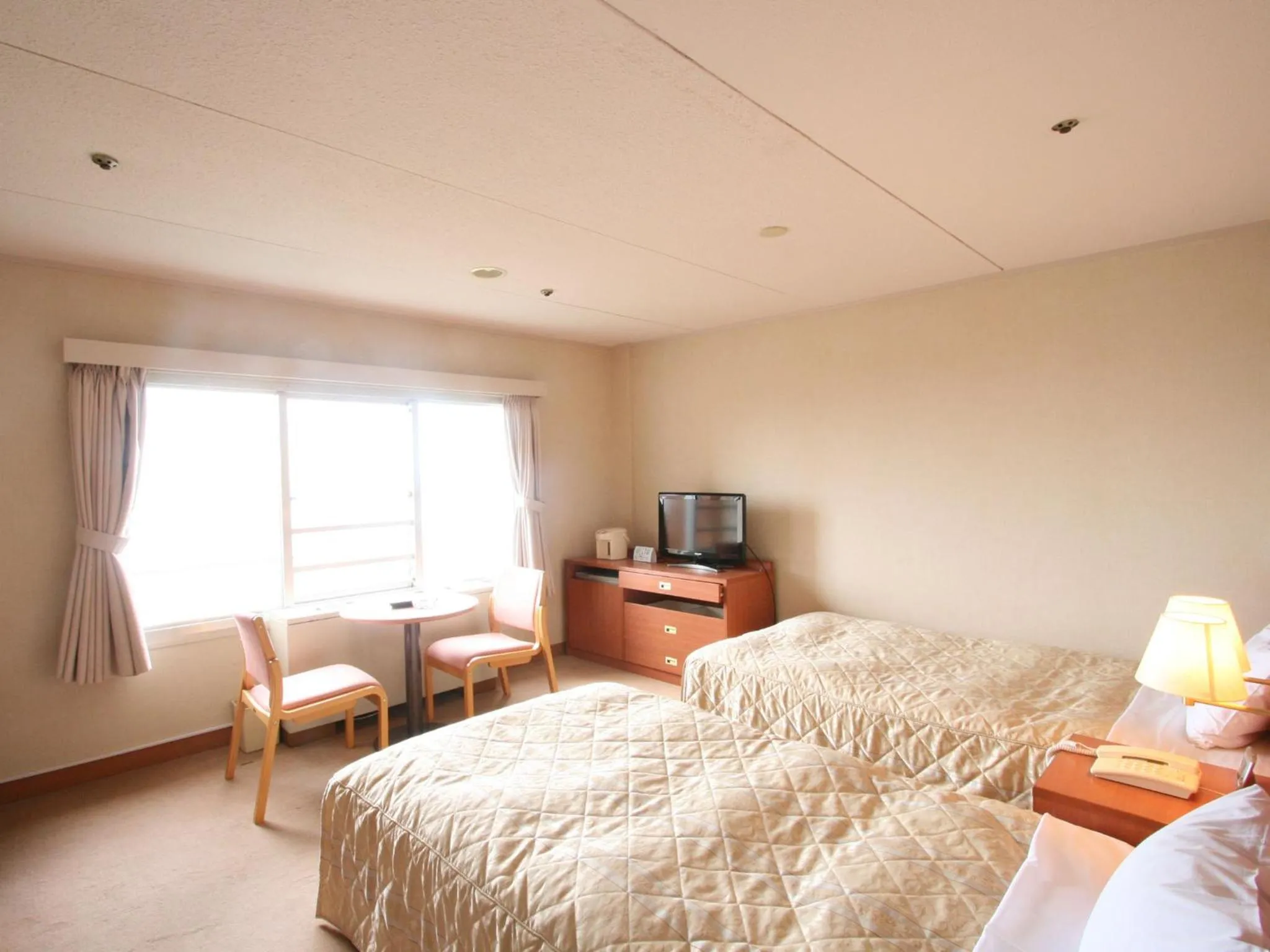 Photo of the whole room, Bed in Hotel Nankaiso