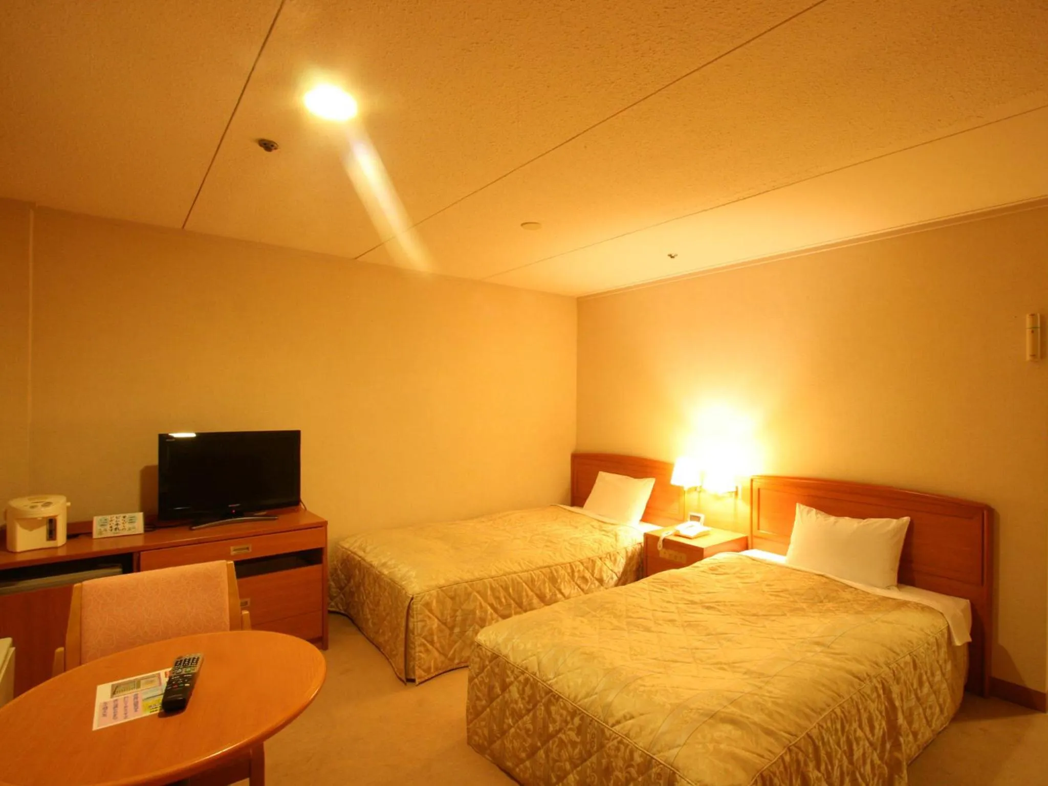 Photo of the whole room, Bed in Hotel Nankaiso