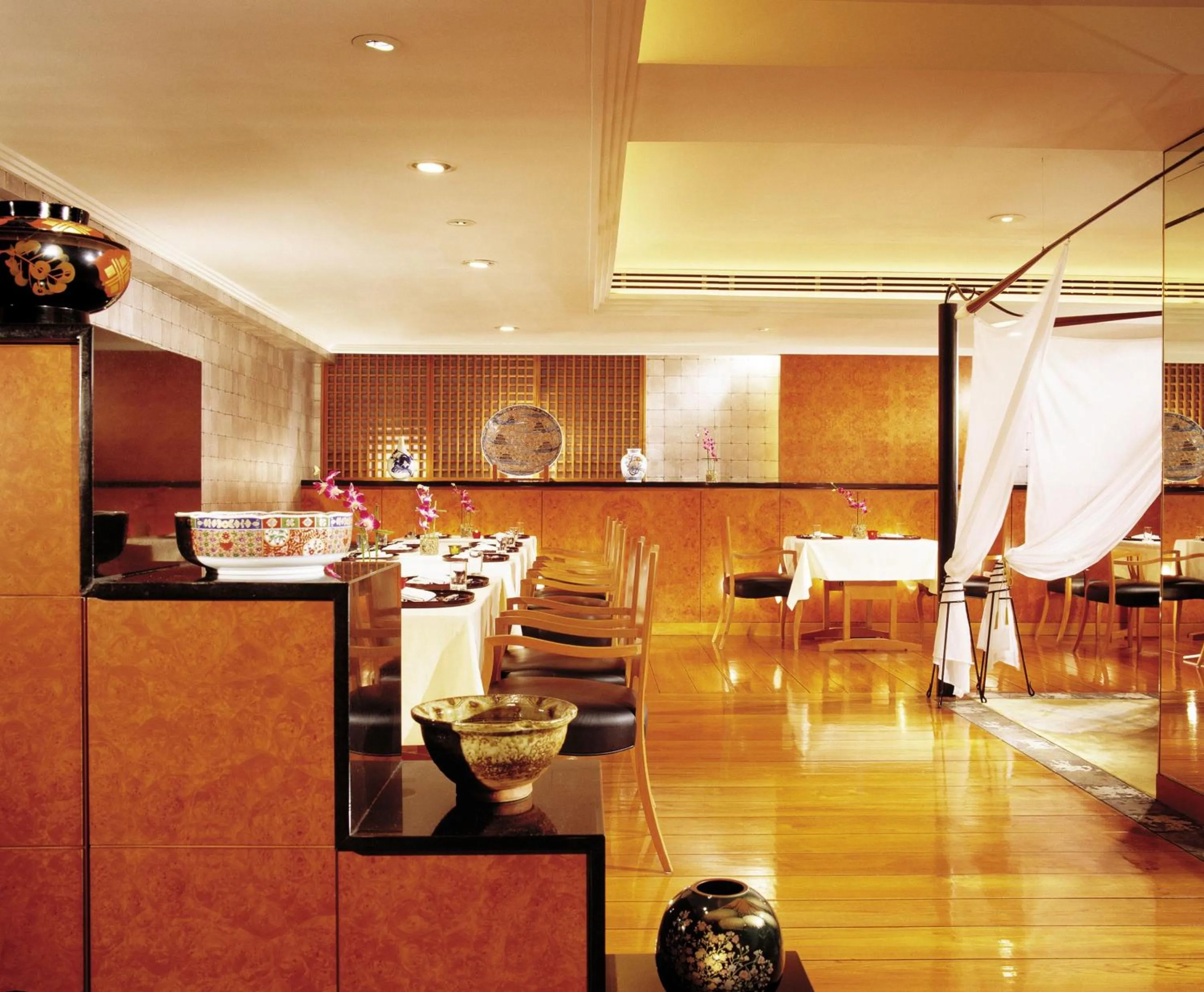 Restaurant/places to eat in The Peninsula Hong Kong