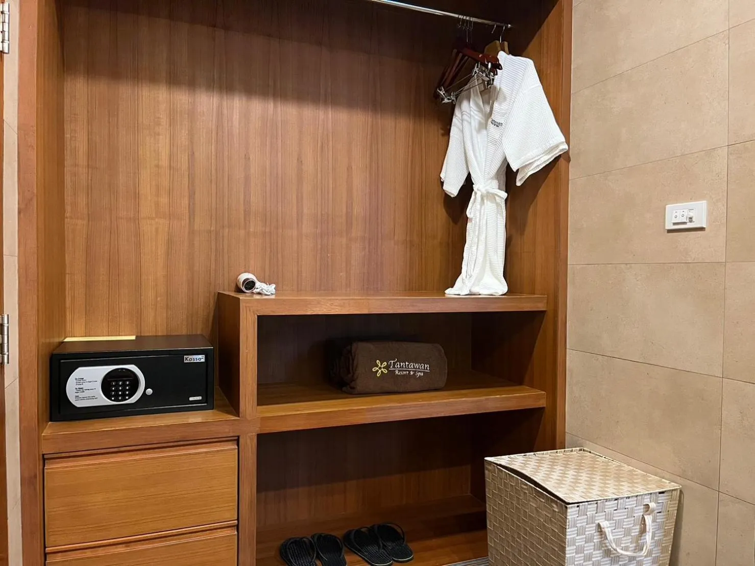 Bathroom in Villa Tantawan Resort - Private Pool Villas