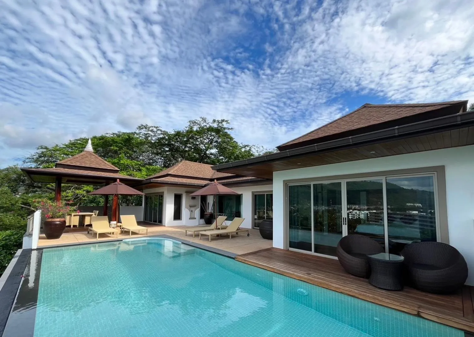 Property building in Villa Tantawan Resort - Private Pool Villas