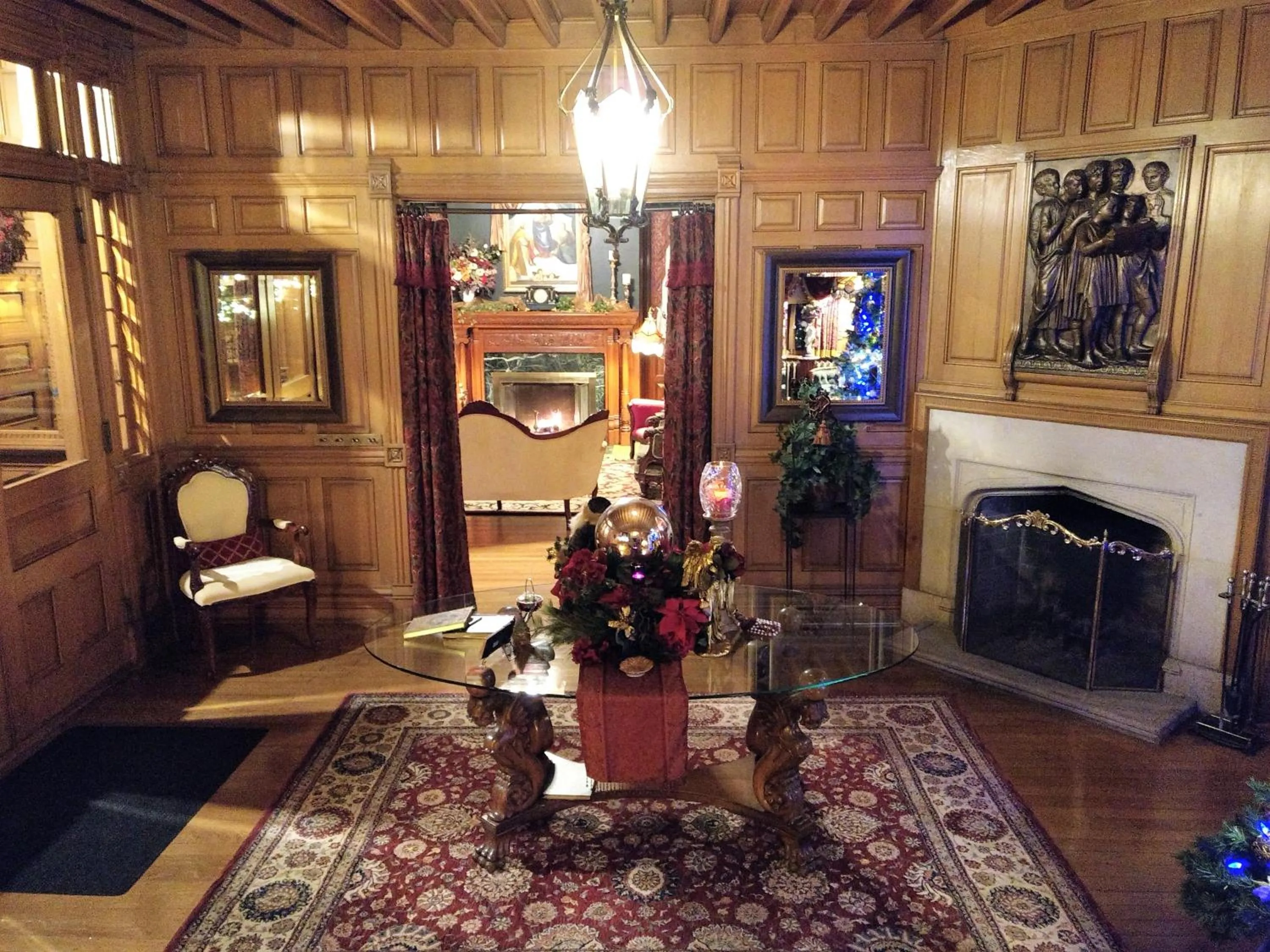 Alexander Mansion Bed and Breakfast