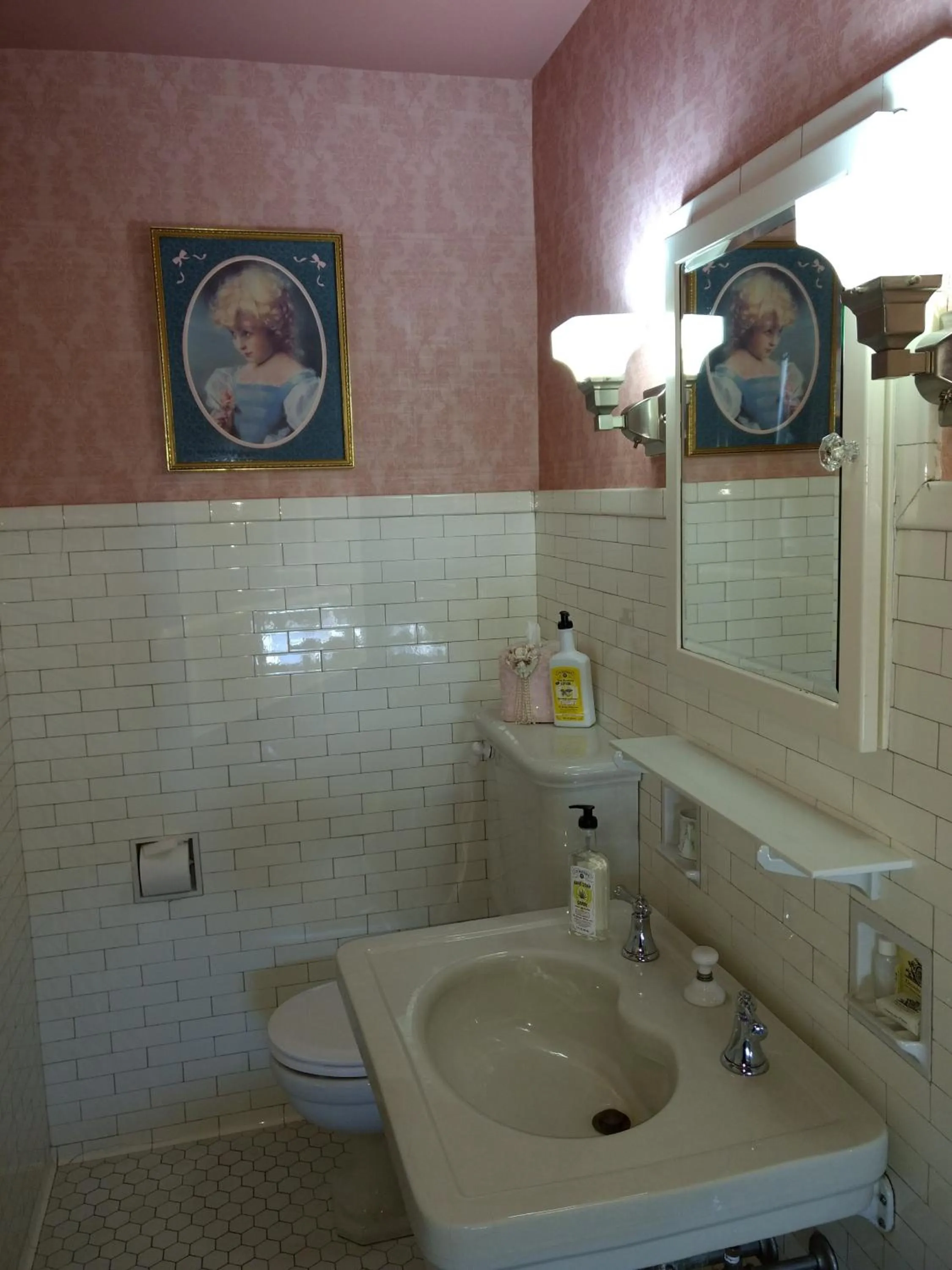 Alexander Mansion Bed and Breakfast