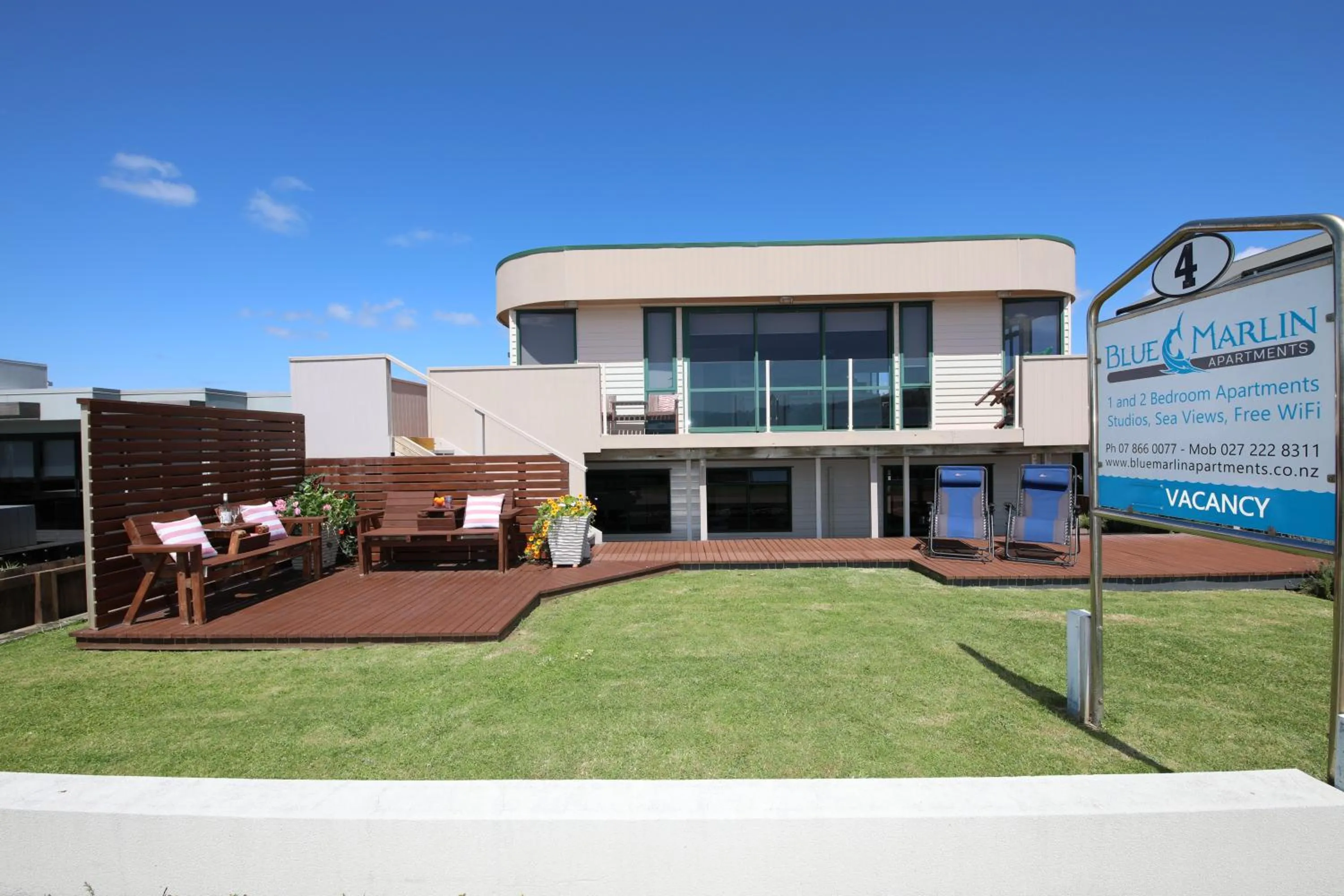 Property building in Blue Marlin Apartments