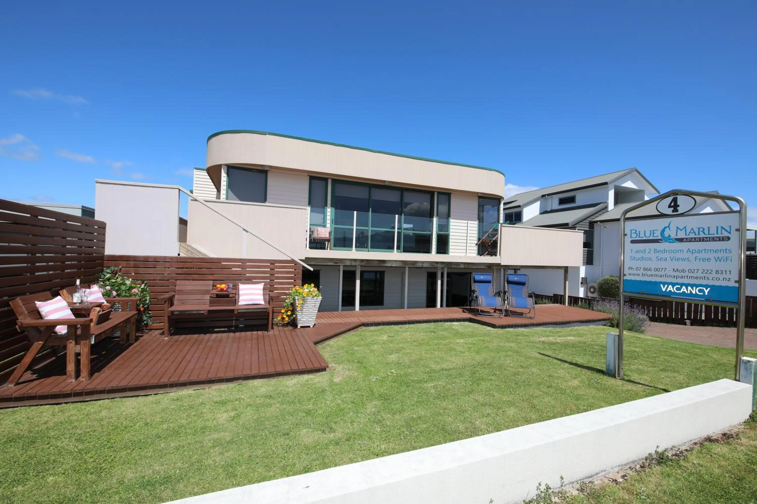 Property building in Blue Marlin Apartments